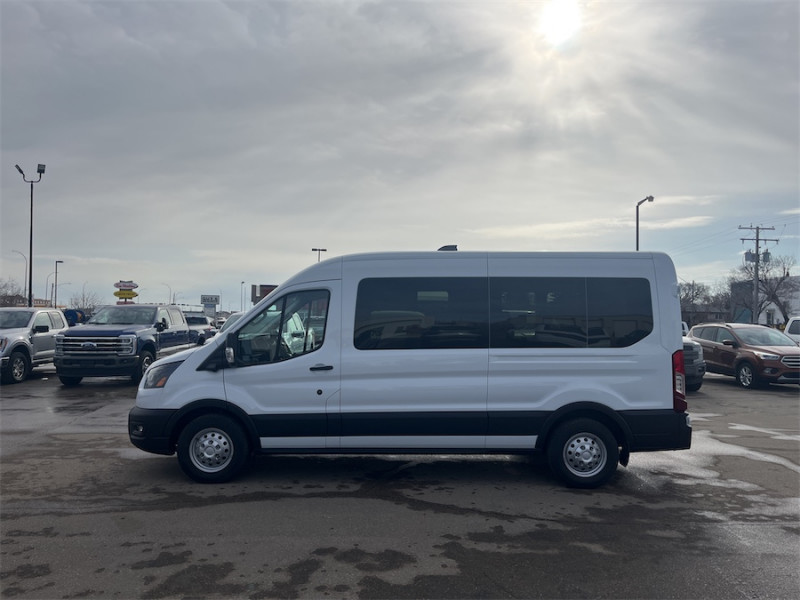 Oxford White 2026 Ford Transit Passenger 350 XL Medium Roof LB AWD Van All-Wheel Drive Automatic