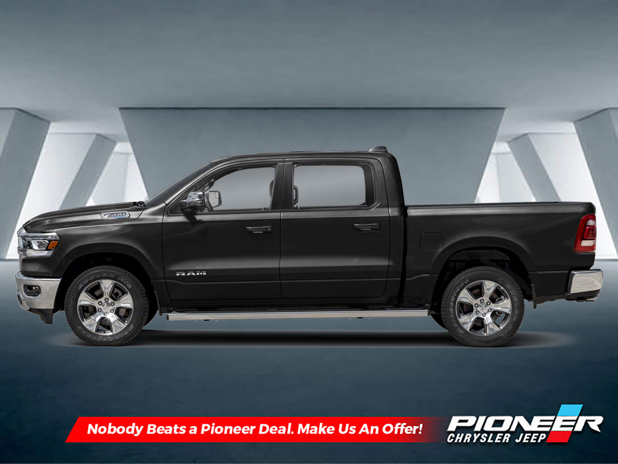 2023 RAM 1500 Laramie Crew Cab 4WD