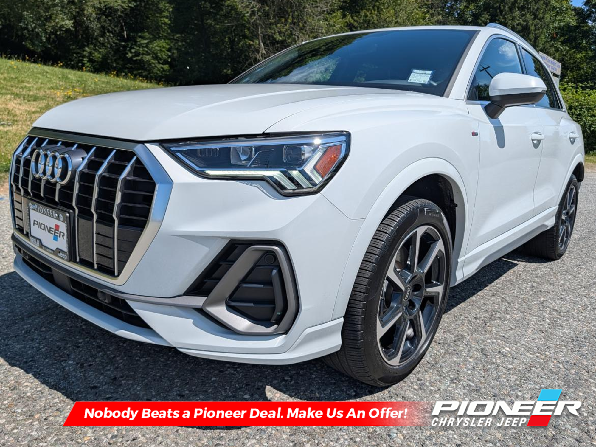 White 2025 Audi Q3 SUV / Crossover Automatic