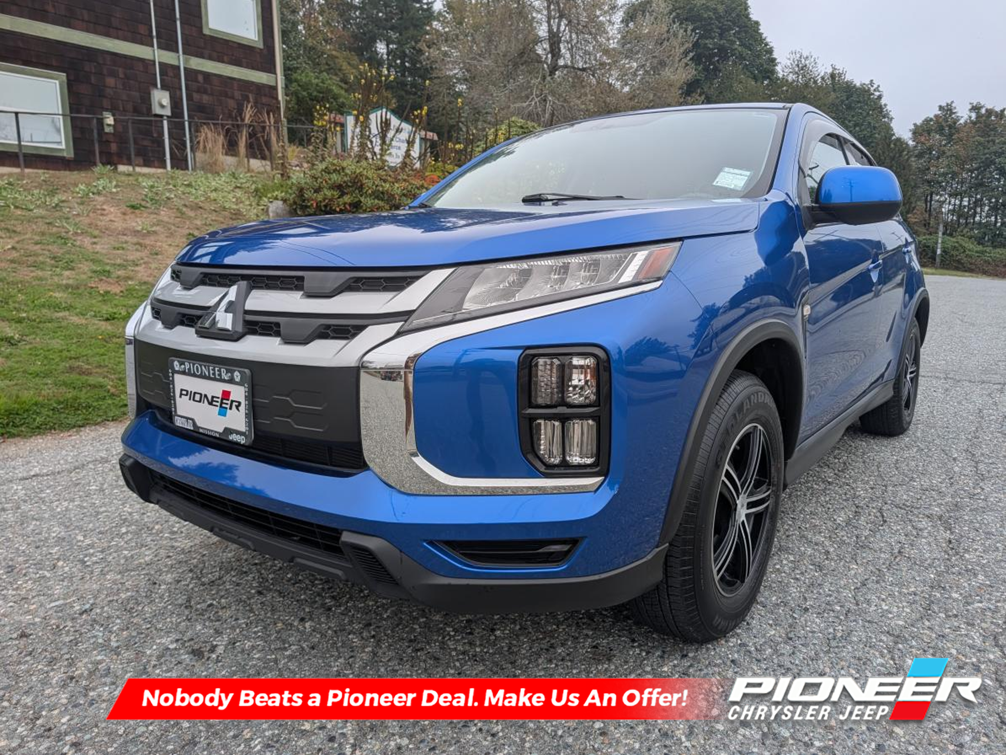 2023 Mitsubishi RVR ES AWC