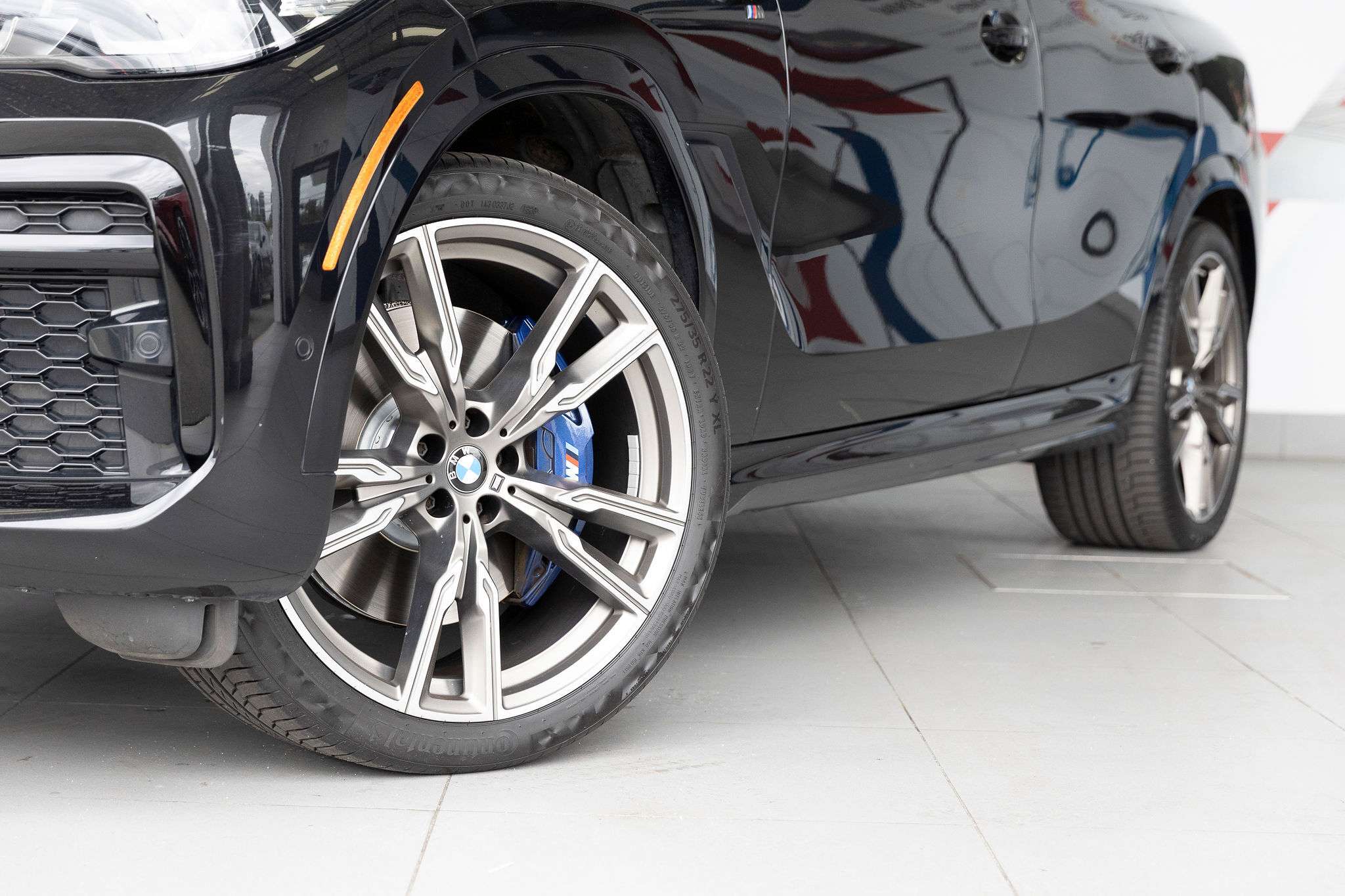 Black Sapphire Metallic 2023 BMW X6 SUV / Crossover All-Wheel Drive Automatic