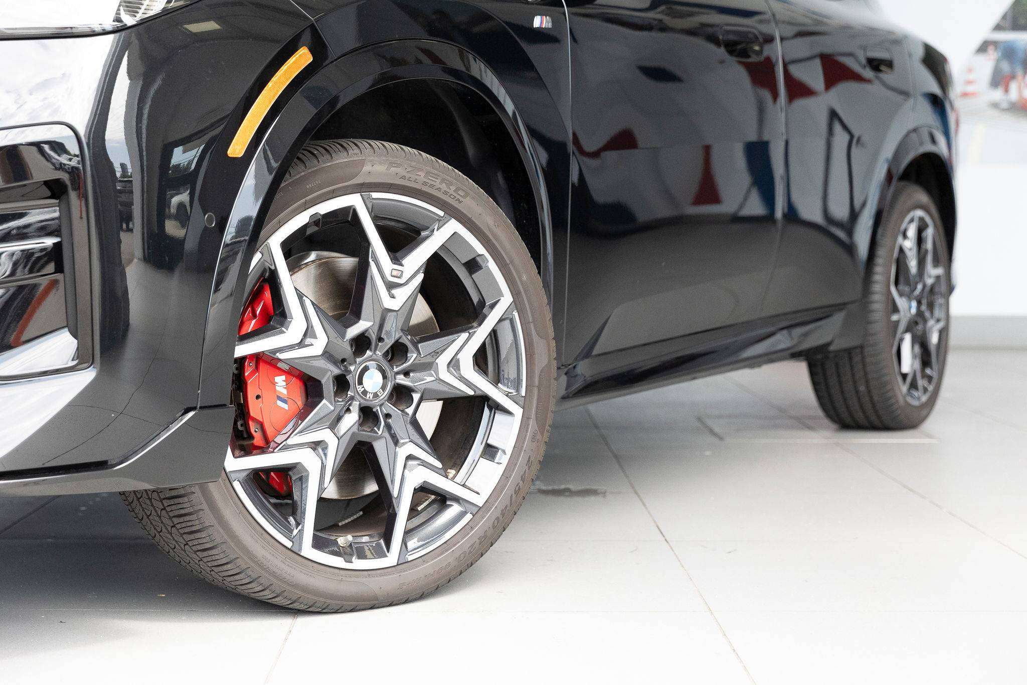 Black Sapphire Metallic 2025 BMW X2 SUV / Crossover All-Wheel Drive Automatic