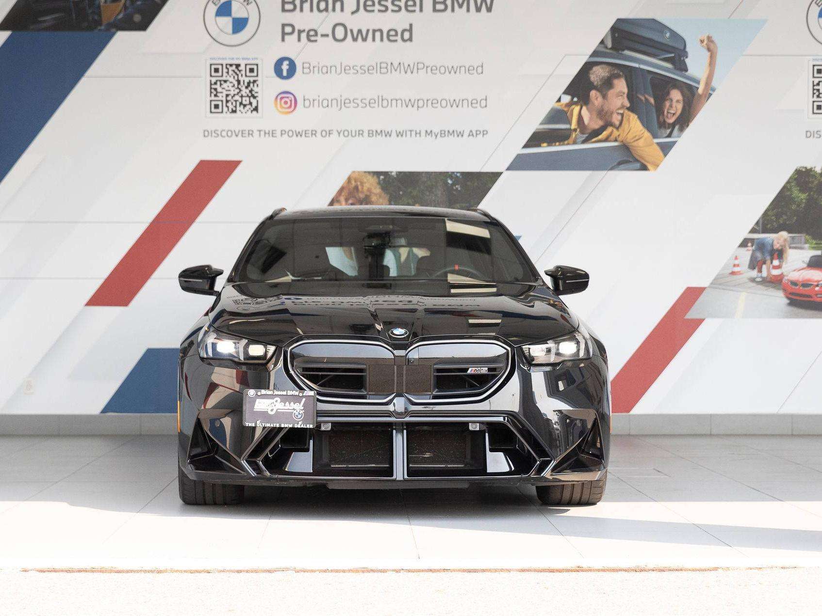 2025 BMW M5 Touring AWD