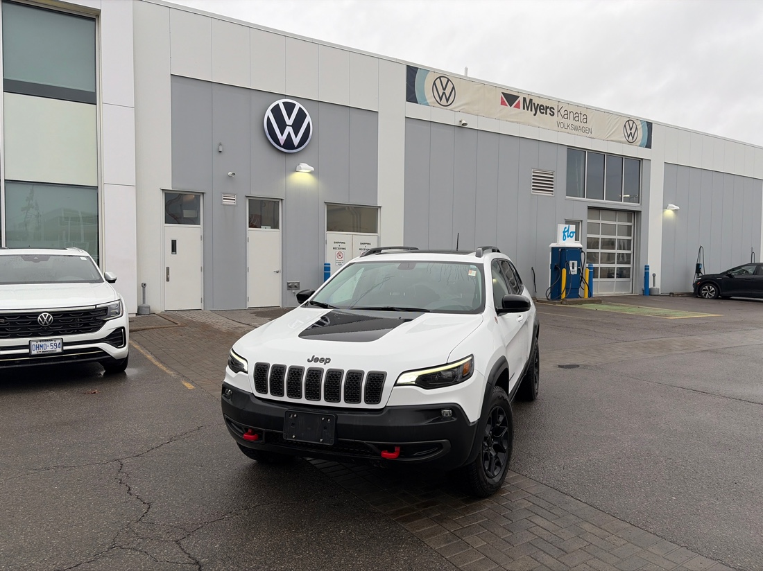 2022 Jeep Cherokee Trailhawk Elite 4WD