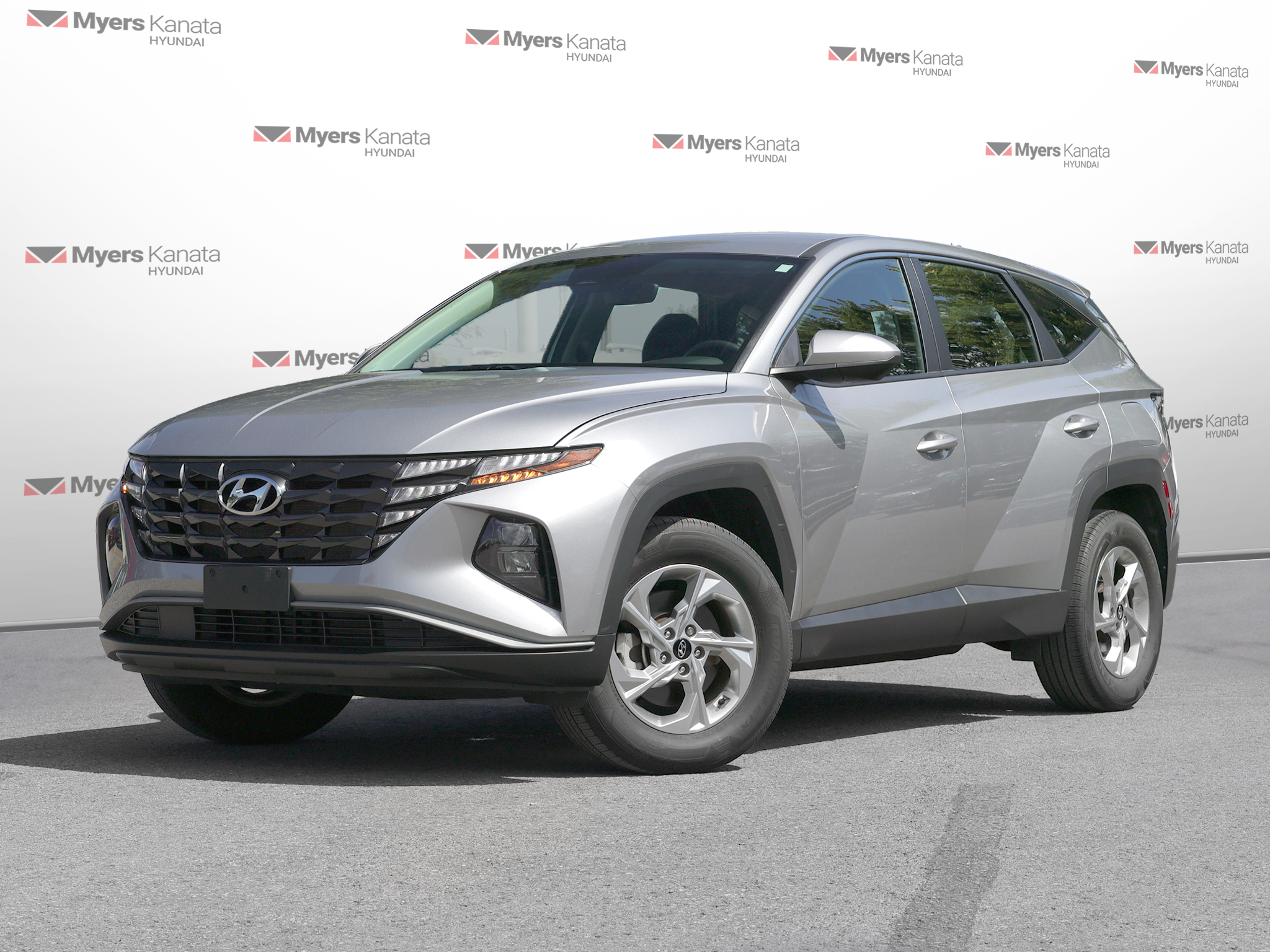 Shimmering Silv 2023 Hyundai Tucson SUV / Crossover Automatic