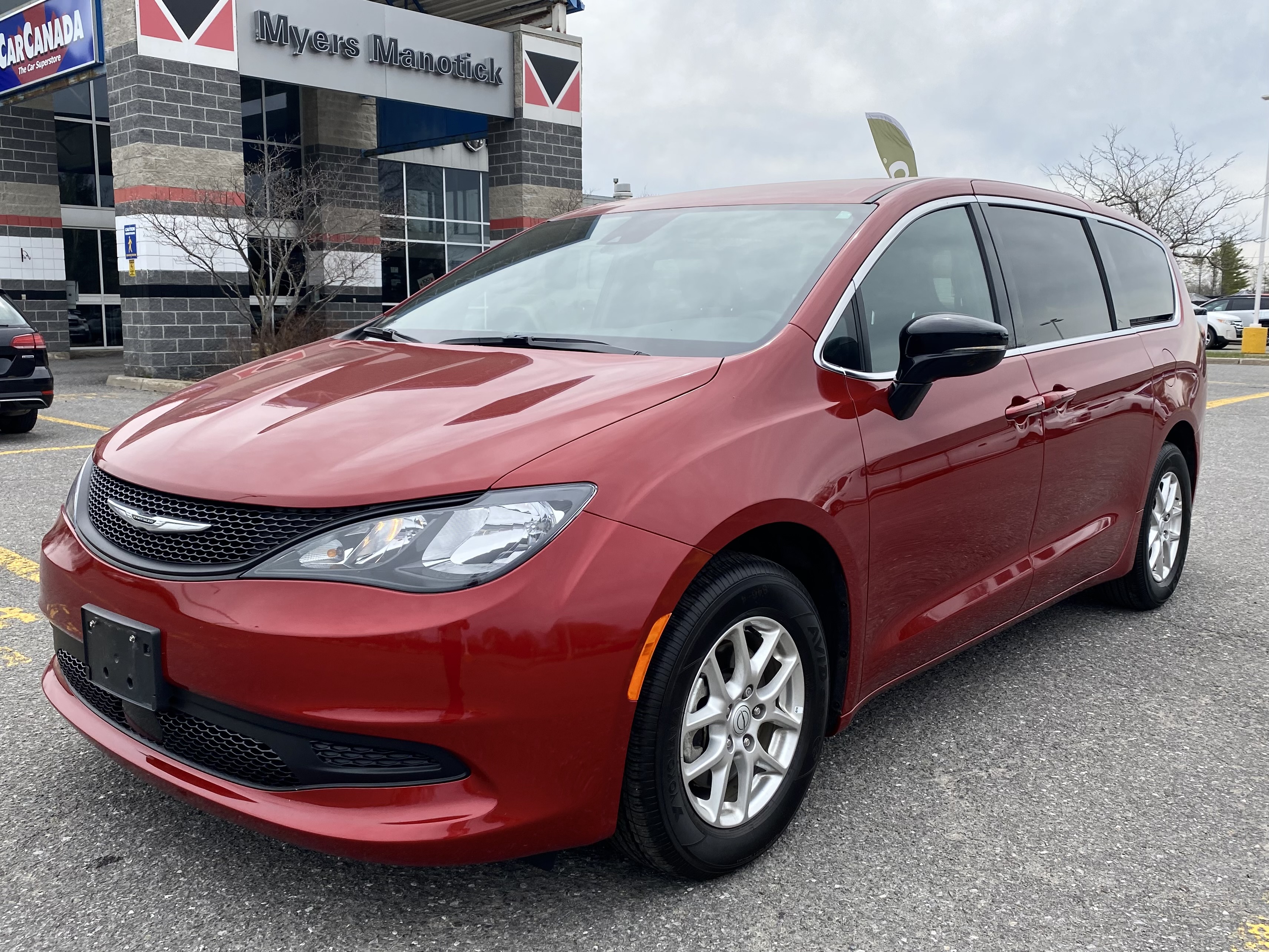 Chrysler Grand Caravan SXT FWD 2026