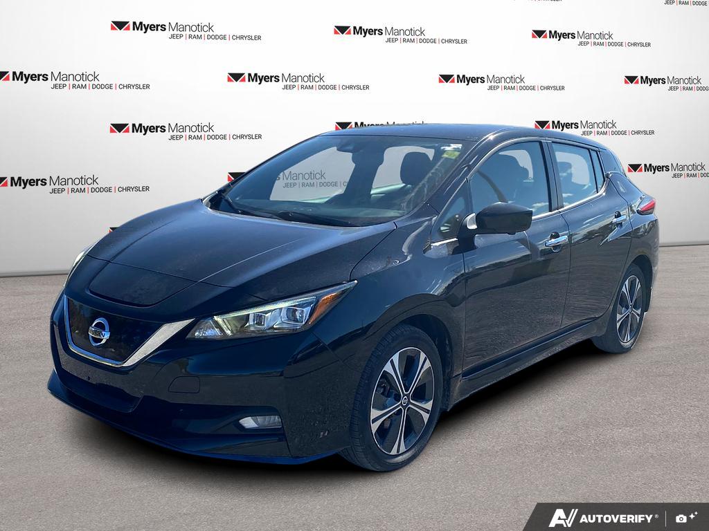 Super Black Metallic/pearl White Tricoat 2022 Nissan LEAF Hatchback Front-Wheel Drive Automatic