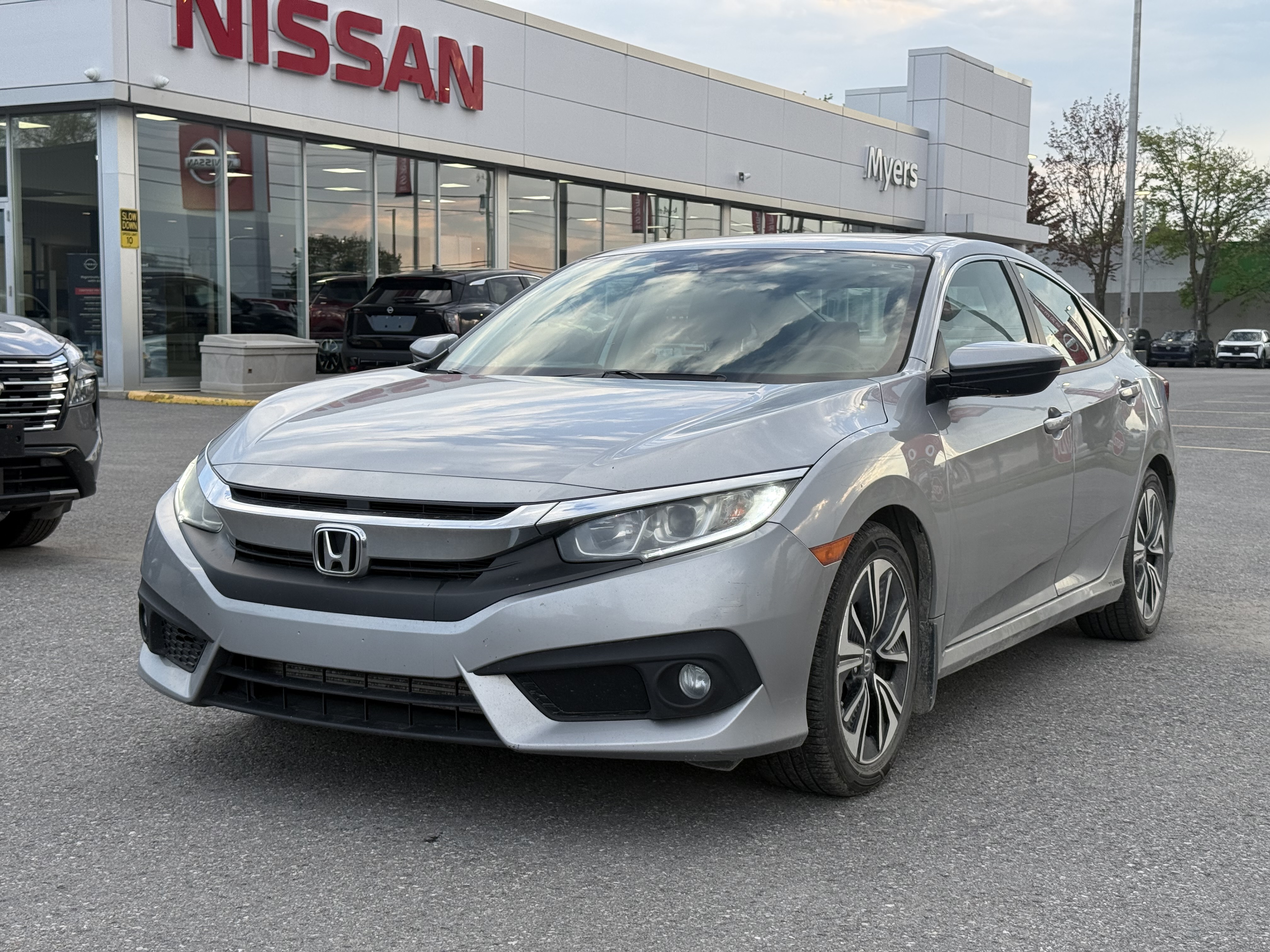 2016 Honda Civic EX-T with Honda Sensing