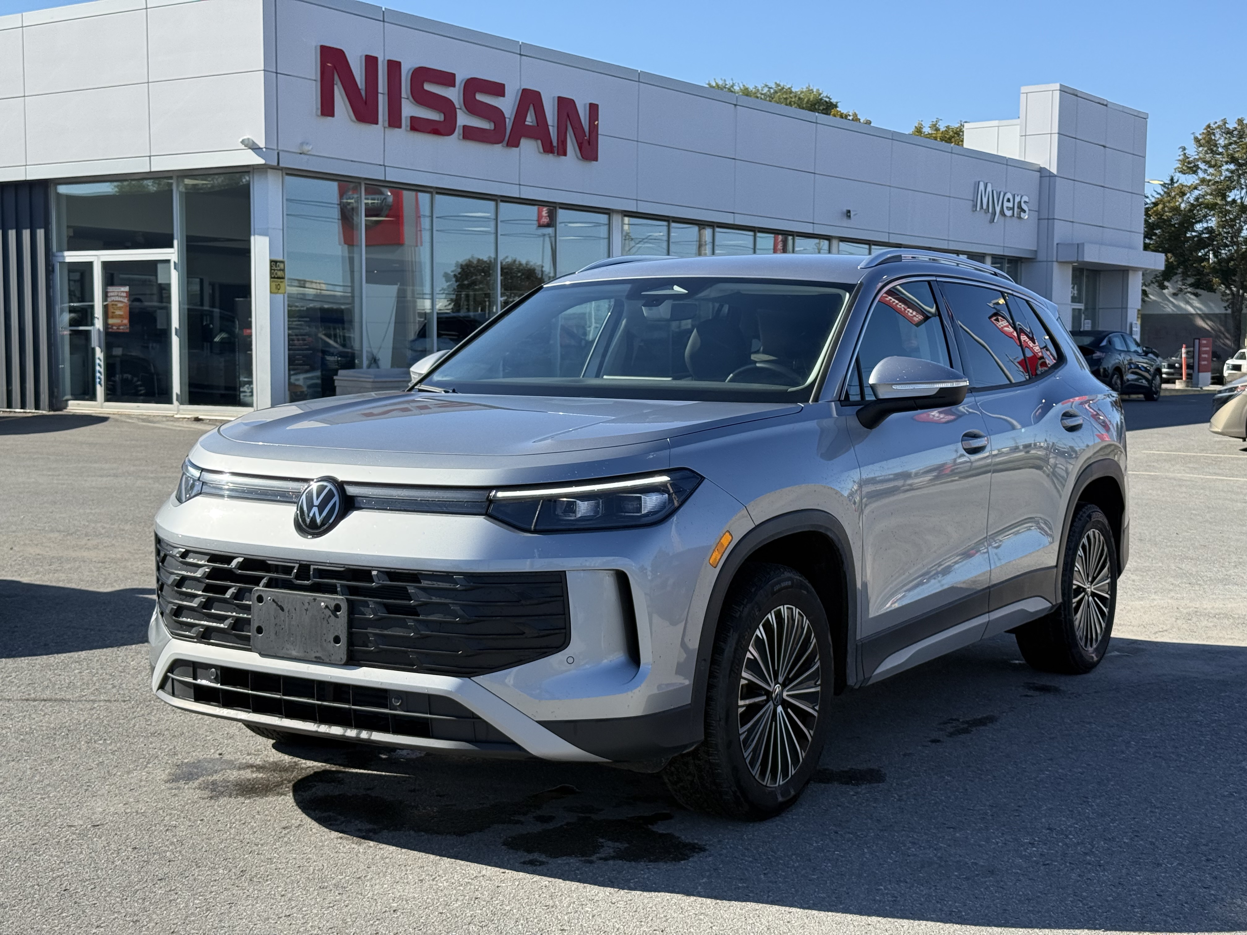Silver 2026 Volkswagen Tiguan SUV / Crossover Automatic