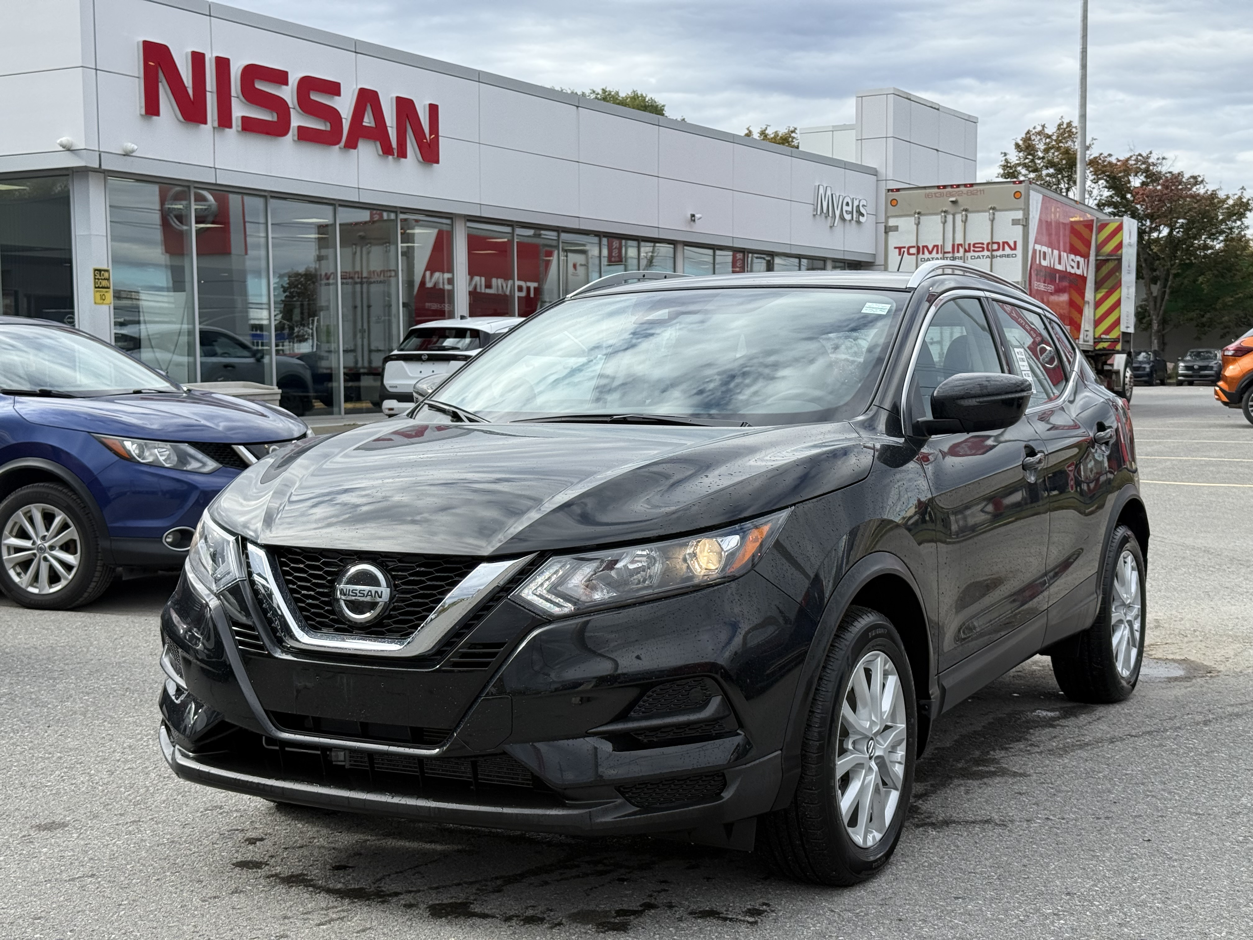Black 2023 Nissan Qashqai SUV / Crossover Automatic