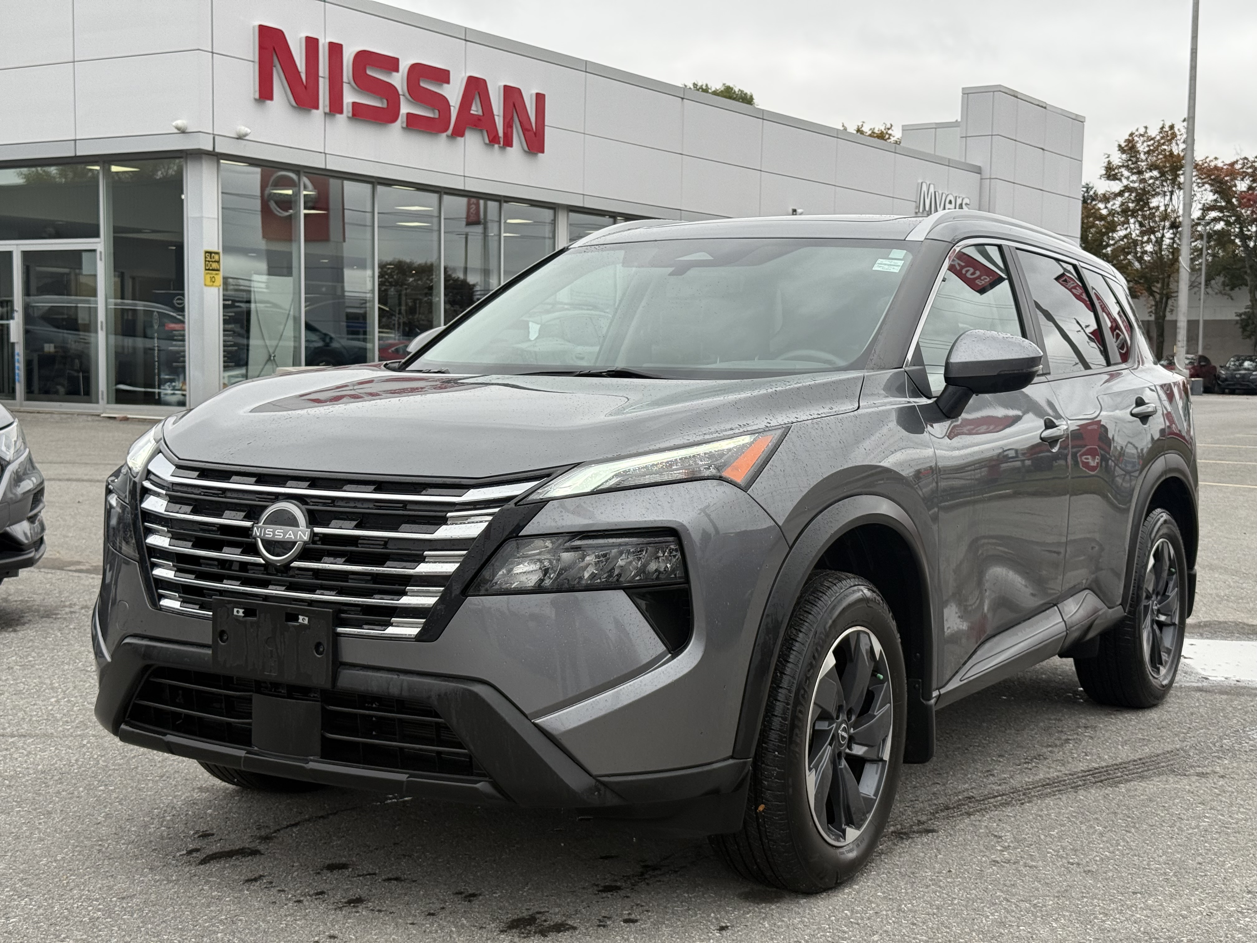 Gray 2024 Nissan Rogue SUV / Crossover  Automatic