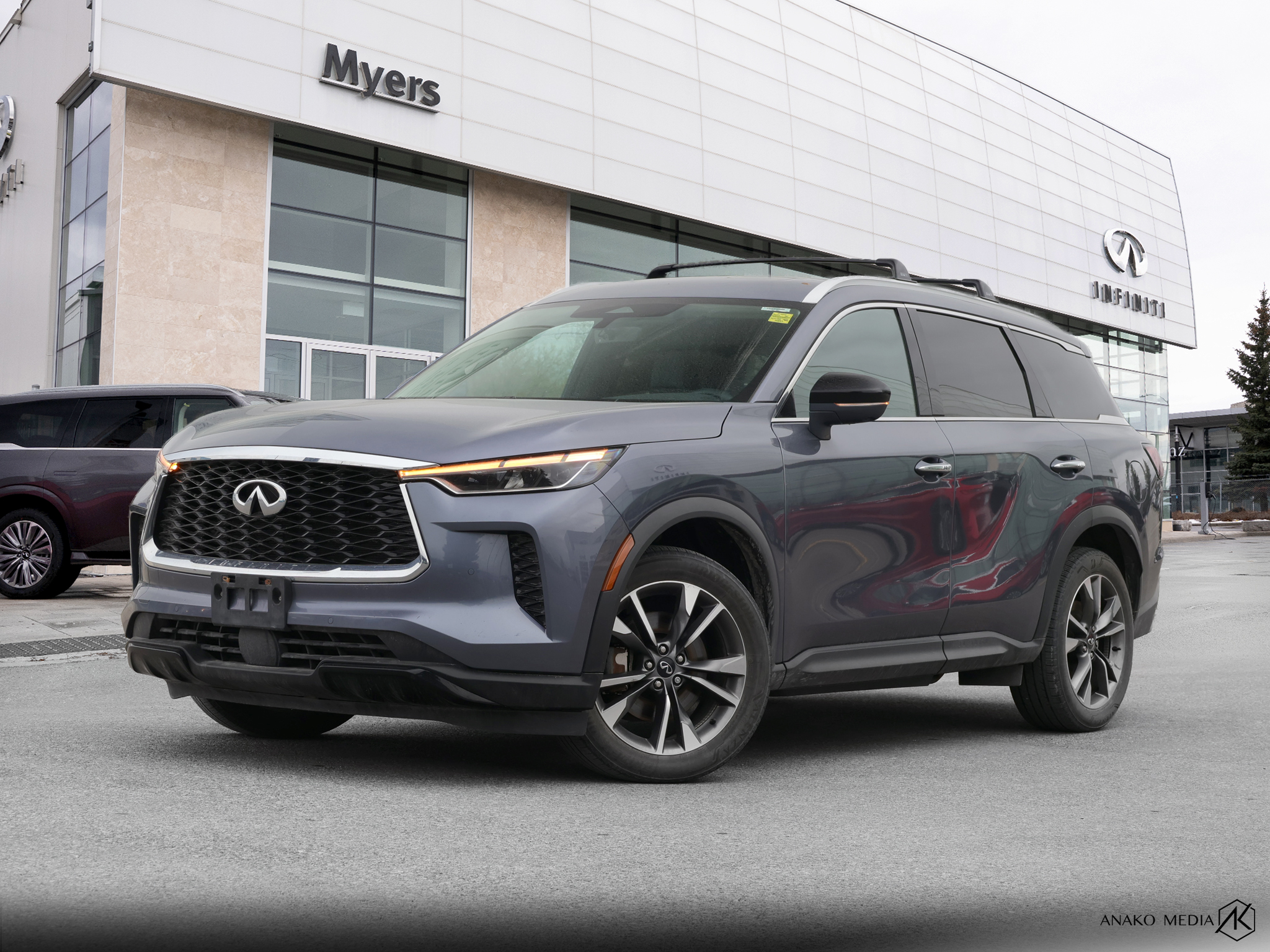 2023 INFINITI QX60 Luxe AWD