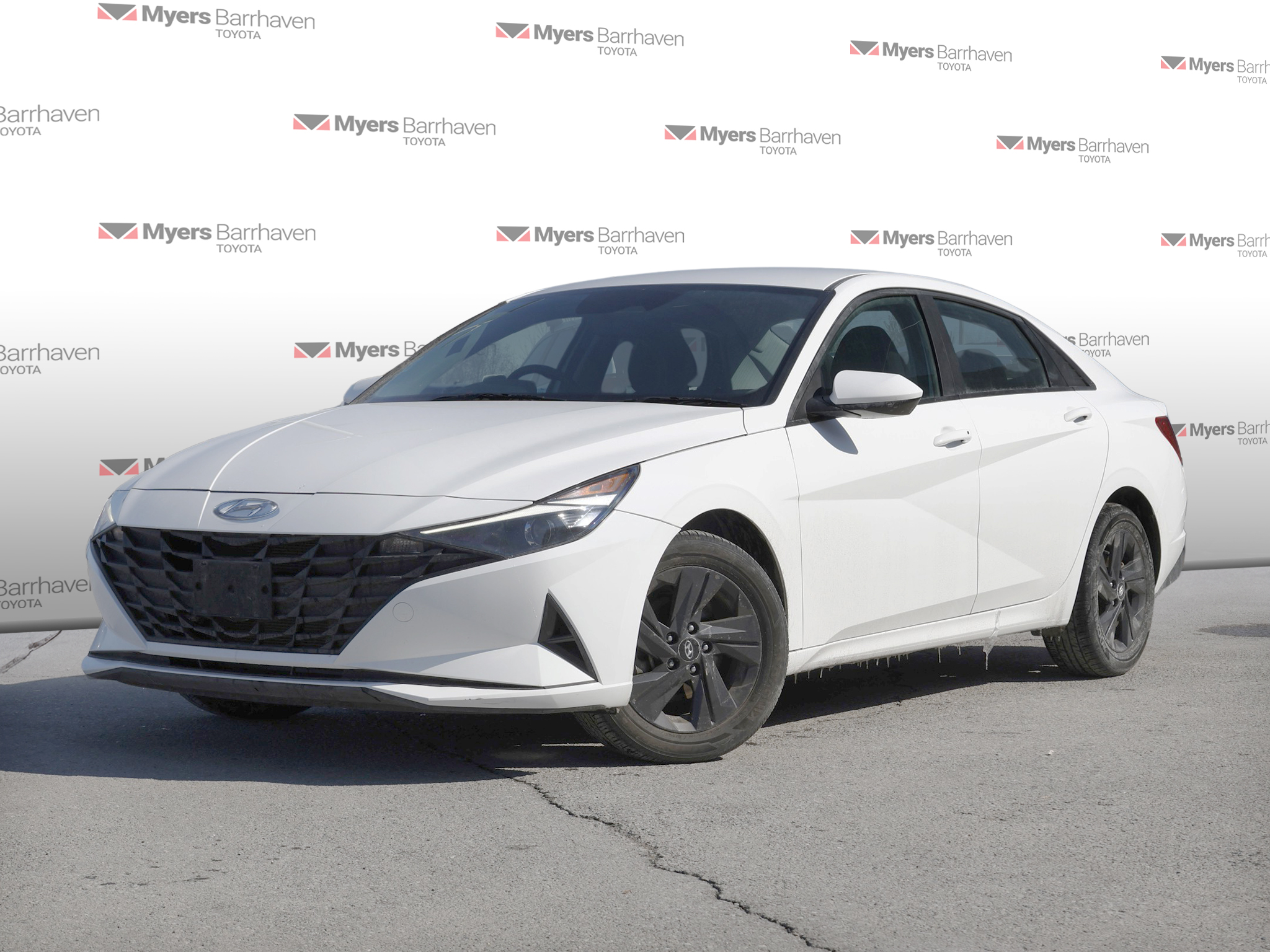 2023 Hyundai Elantra Preferred FWD