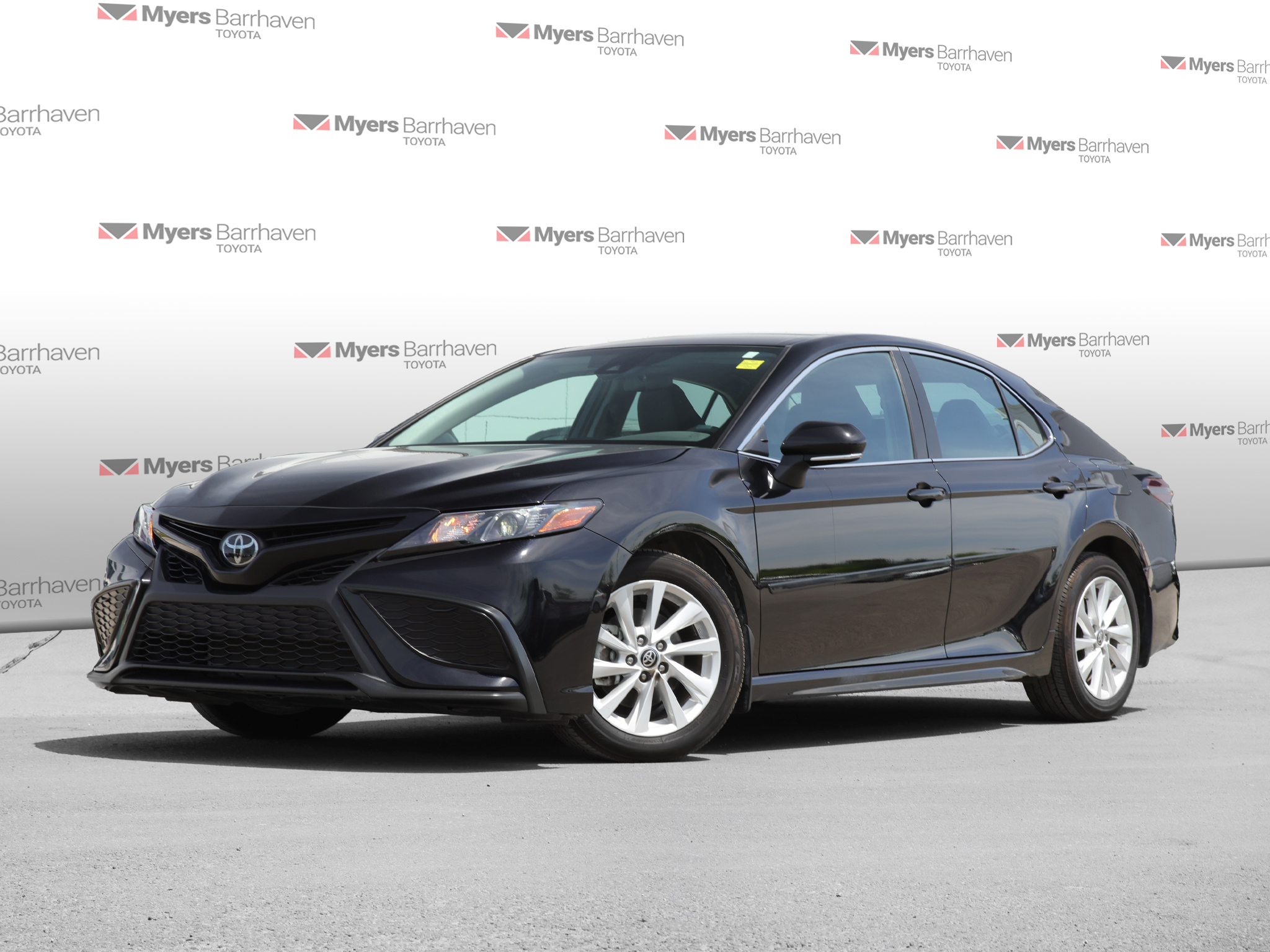 2024 Toyota Camry SE FWD