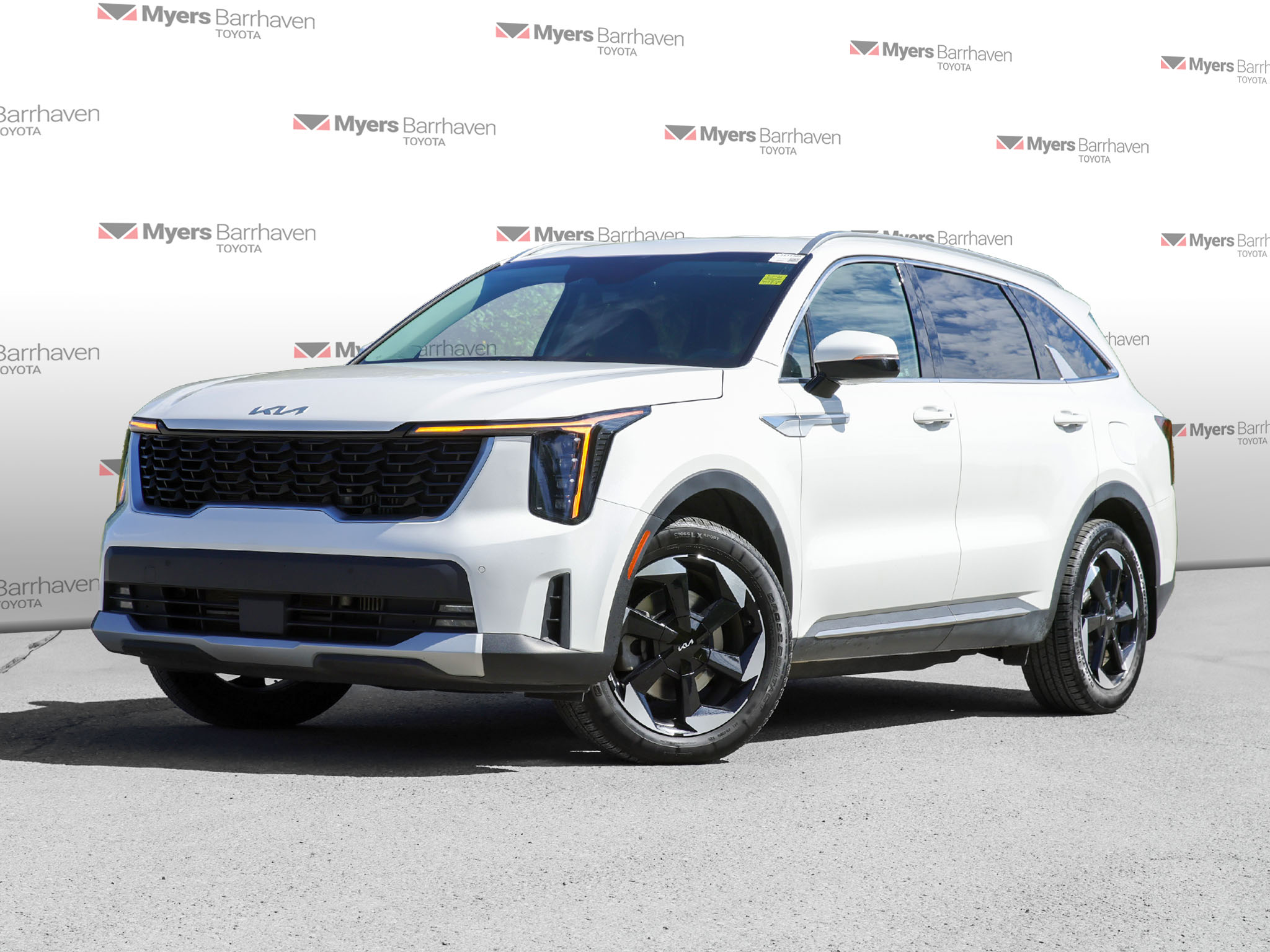 Snow White Pear 2025 Kia Sorento Hybrid SUV / Crossover All-Wheel Drive Automatic