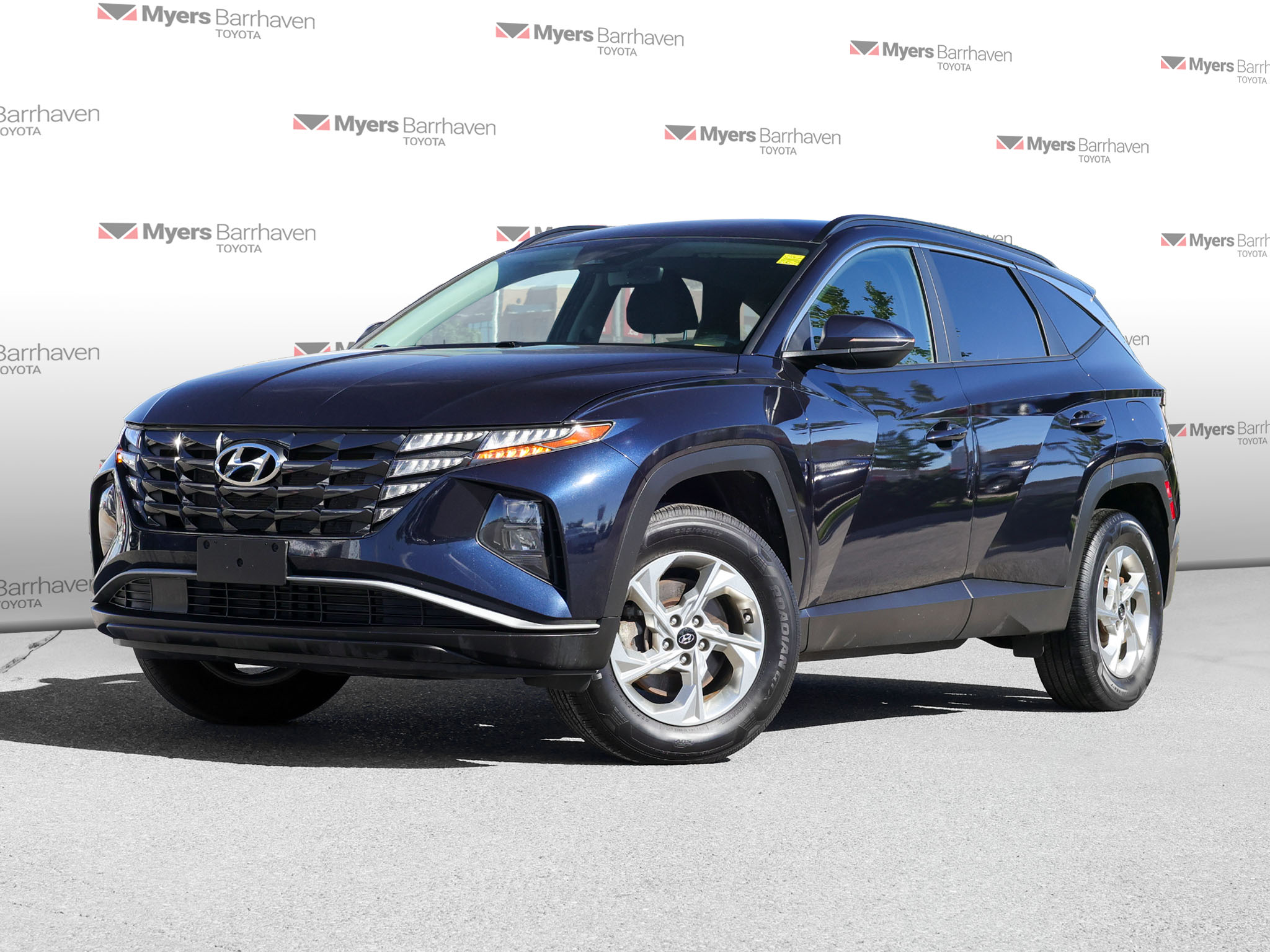 Black 2024 Hyundai Tucson SUV / Crossover  Automatic