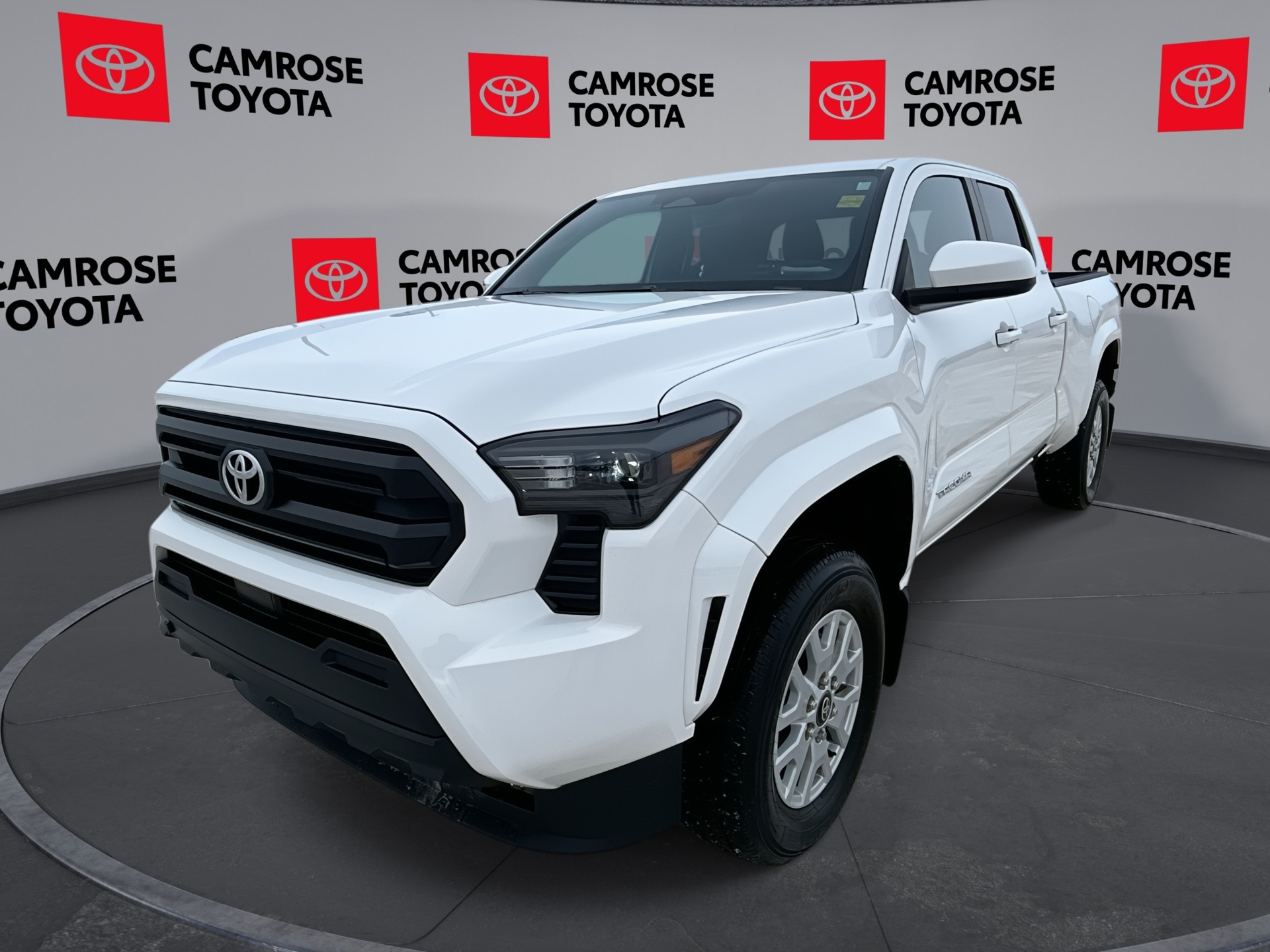 2024 Toyota Tacoma SR5 Double Cab 4WD