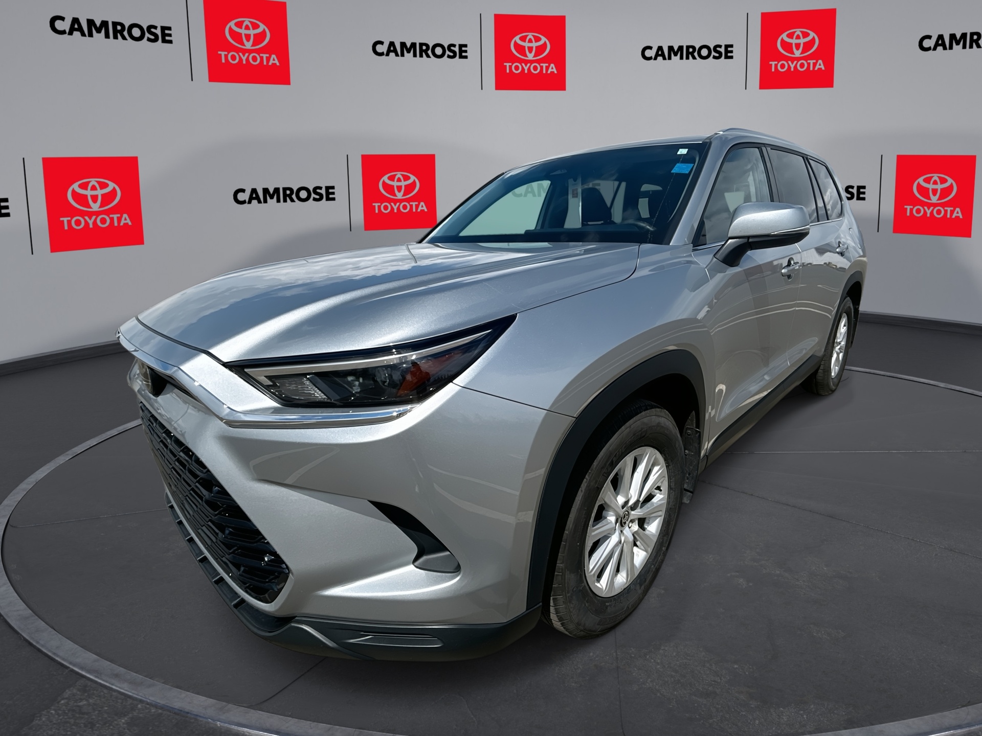 Celestial Silver Metallic 2024 Toyota Grand Highlander XLE AWD SUV / Crossover All-Wheel Drive Automatic