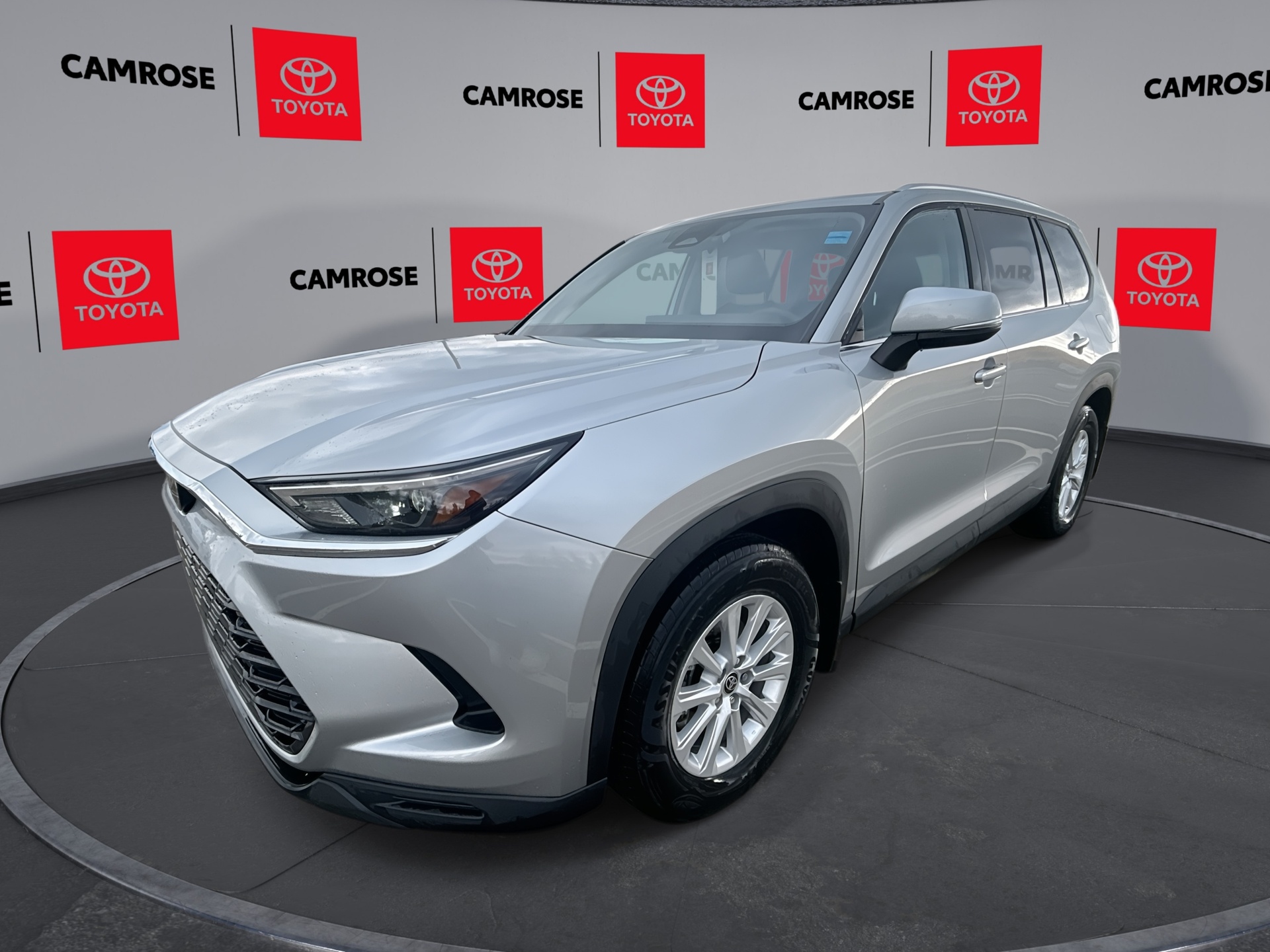 Celestial Silver Metallic 2026 Toyota Grand Highlander Hybrid XLE AWD SUV / Crossover All-Wheel Drive Automatic