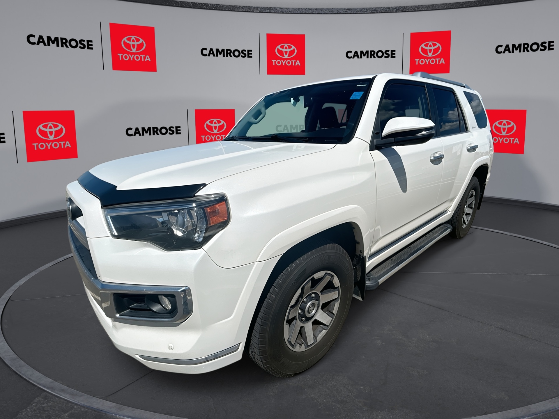 White (Blizzard Pearl) 2016 Toyota 4Runner SUV / Crossover Four-Wheel Drive Automatic