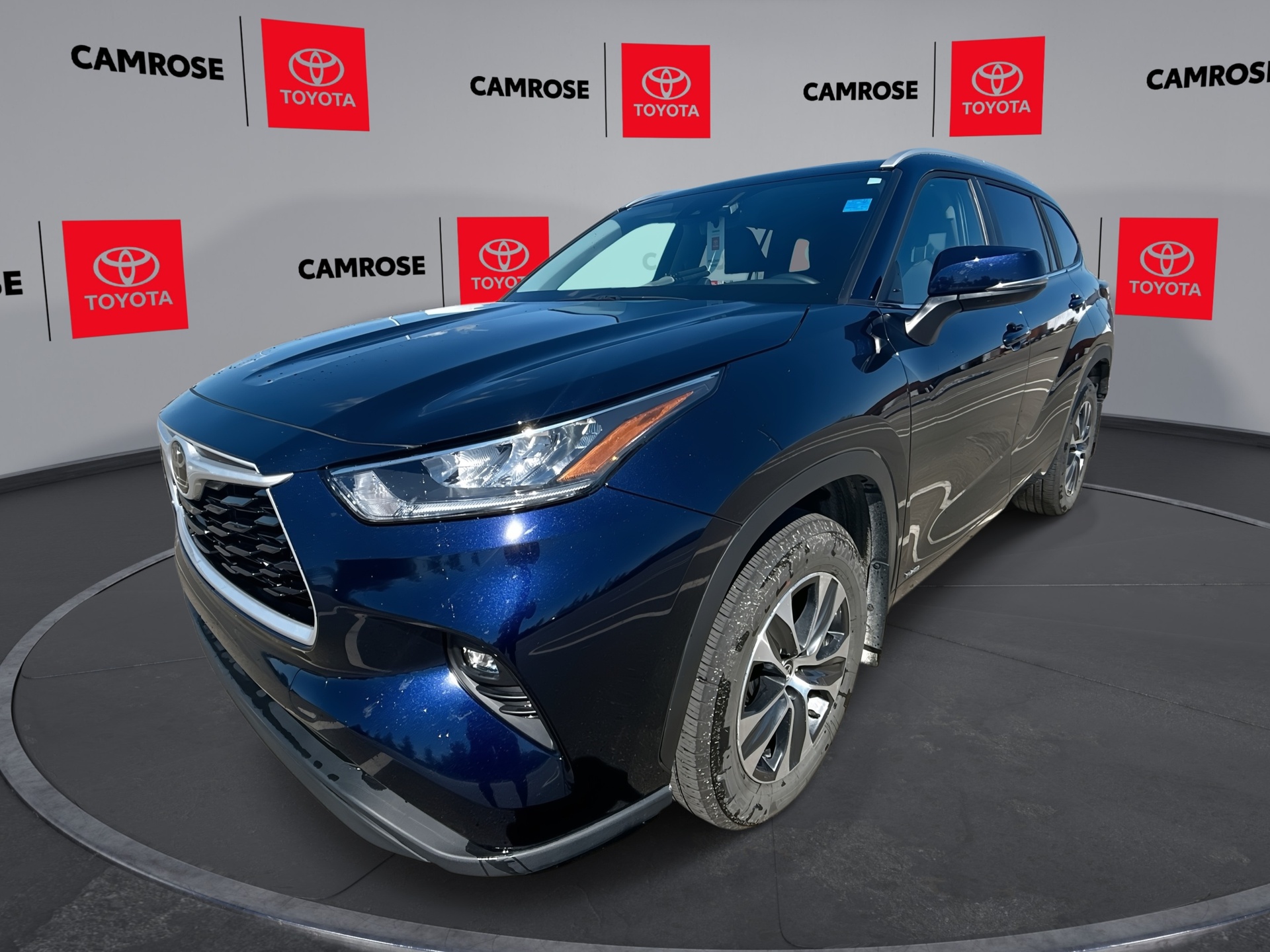 Blueprint 2026 Toyota Highlander Hybrid SUV / Crossover All-Wheel Drive Automatic