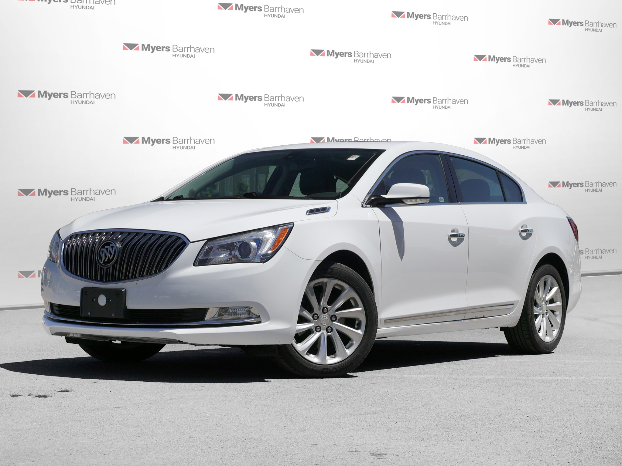 White 2015 Buick LaCrosse Leather FWD Sedan Front-Wheel Drive Automatic