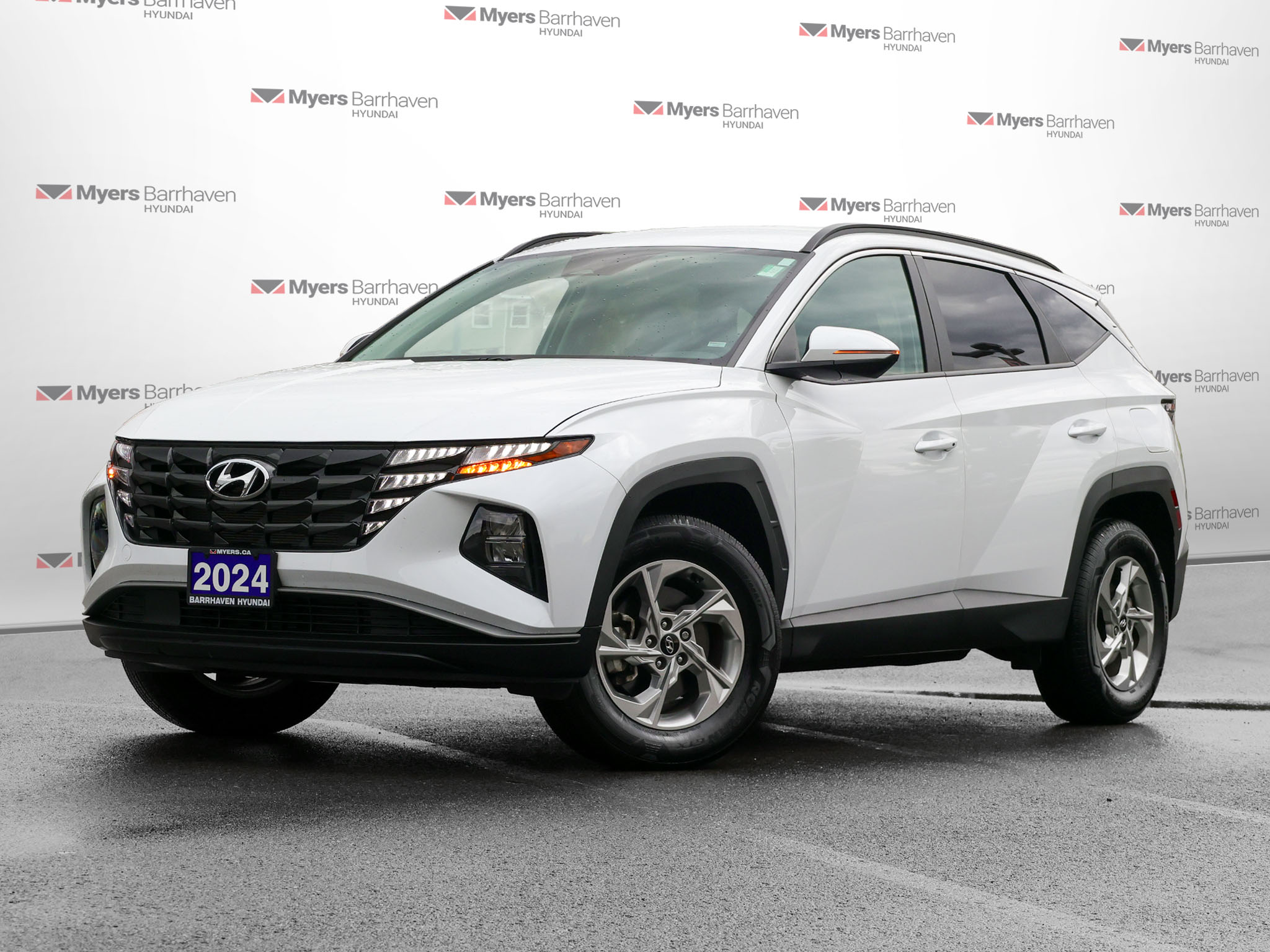 Crystal White Tricoat 2024 Hyundai Tucson SUV / Crossover Automatic
