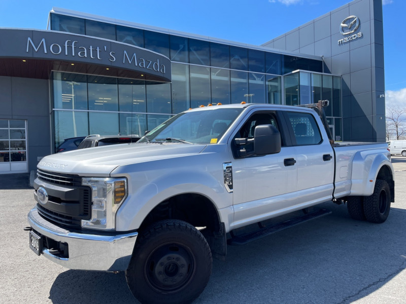 Silver 2019 Ford F-350 Super Duty XL Crew Cab LB DRW 4WD Pickup Truck Four-Wheel Drive Automatic