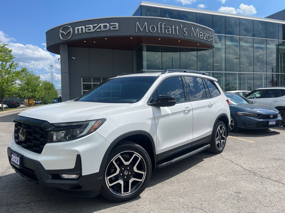 White 2023 Honda Passport Touring AWD SUV / Crossover Automatic