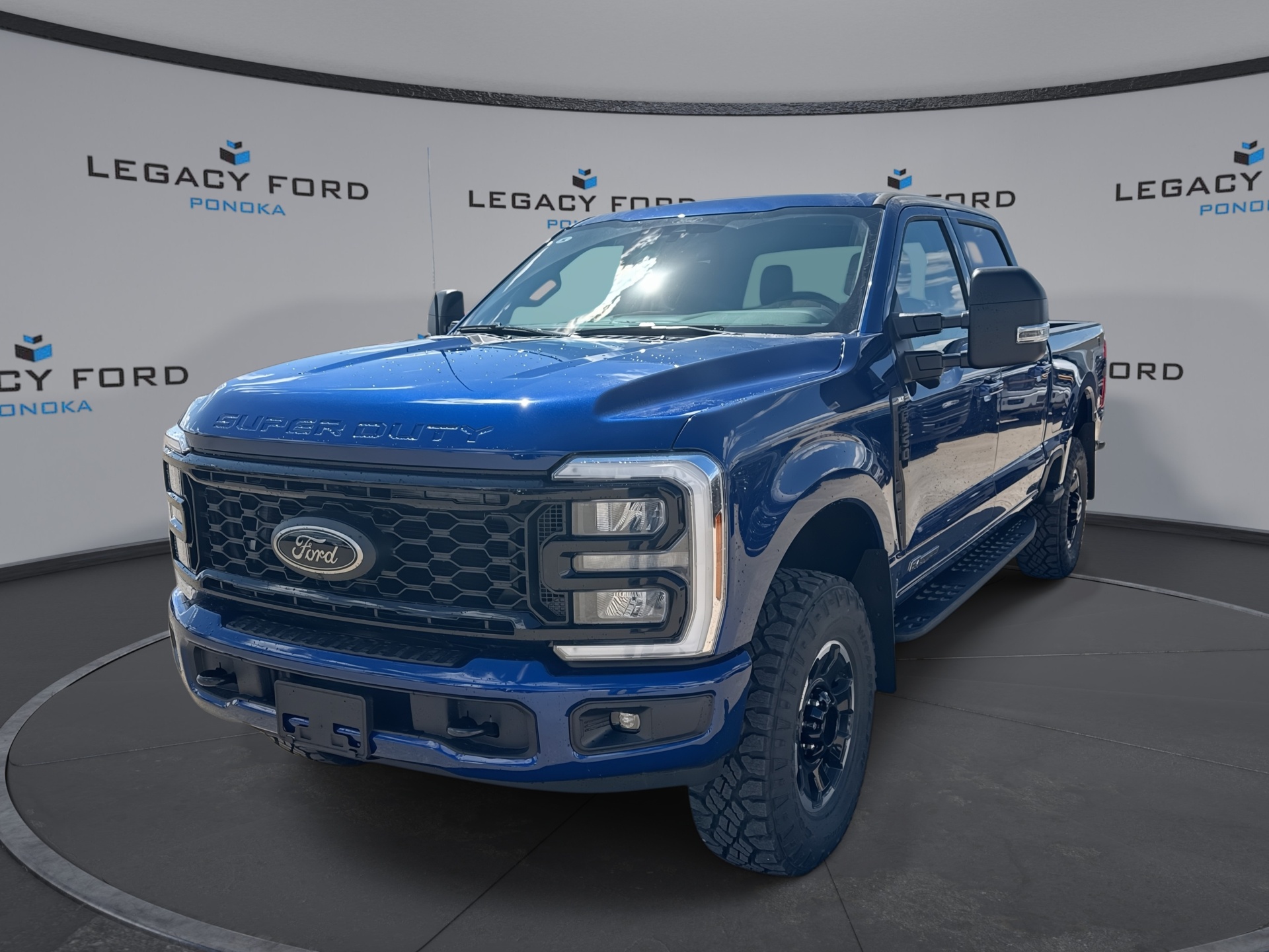 Argon Blue Metallic 2026 Ford F-350 Super Duty Pickup Truck Four-Wheel Drive Automatic