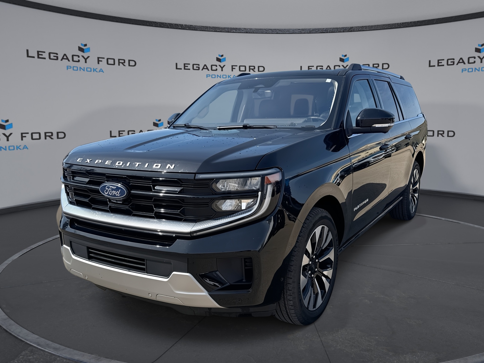 Agate Black 2025 Ford Expedition SUV / Crossover Four-Wheel Drive Automatic