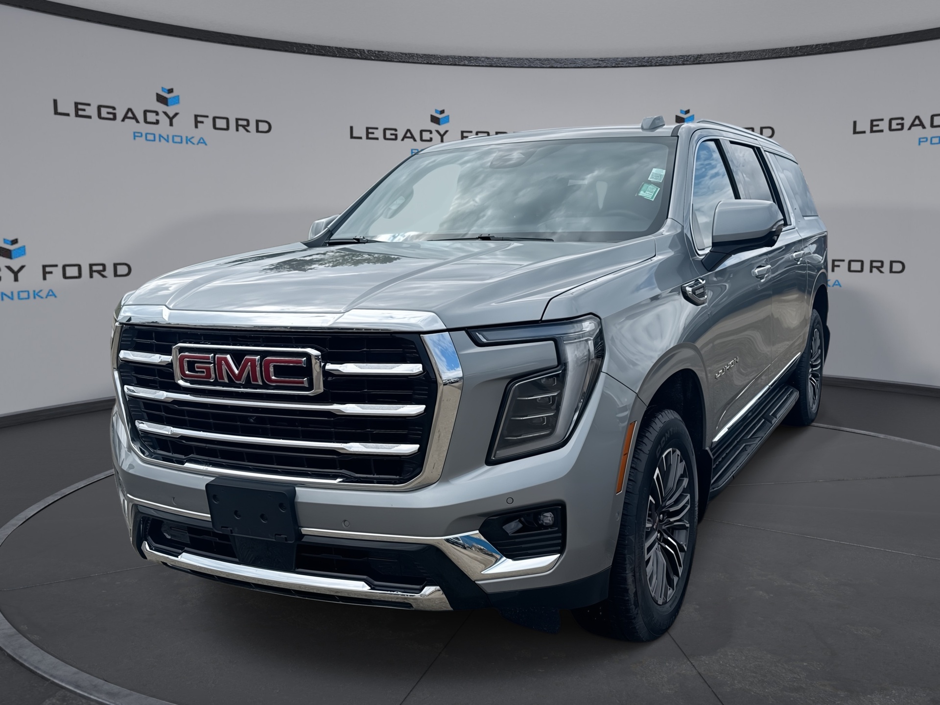 Sterling Gray Metallic 2025 GMC Yukon XL Elevation 4WD SUV / Crossover Four-Wheel Drive Automatic