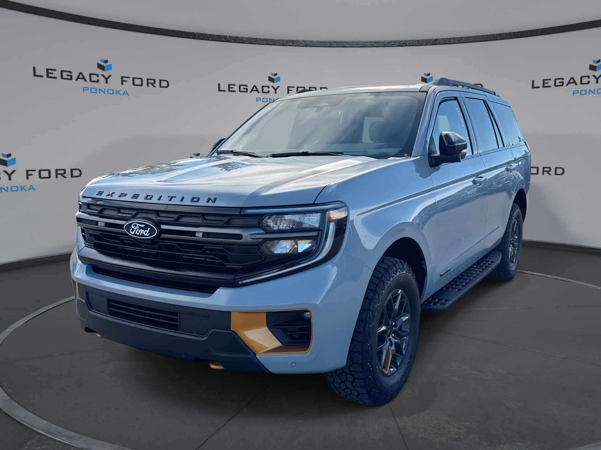 Glacier Gray Metallic 2027 Ford Expedition SUV / Crossover Four-Wheel Drive Automatic