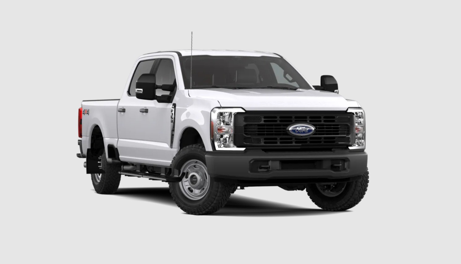 Oxford White 2026 Ford F-350 Super Duty XL Crew Cab 4WD Pickup Truck Four-Wheel Drive Automatic