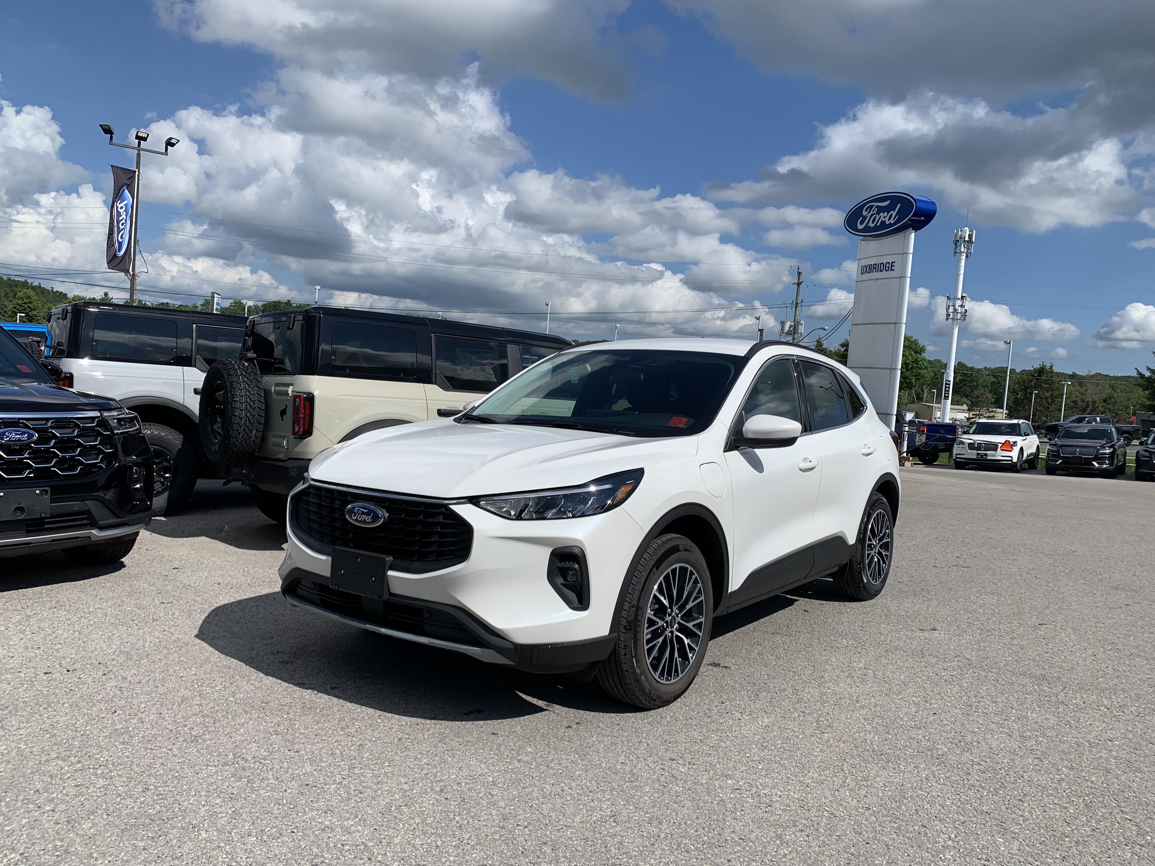 2026 Ford Escape Hybrid Plug-in FWD