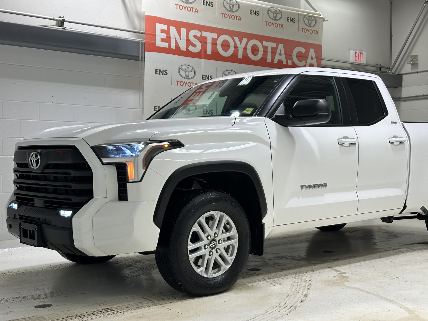 2025 Toyota Tundra SR5 Double Cab 4WD