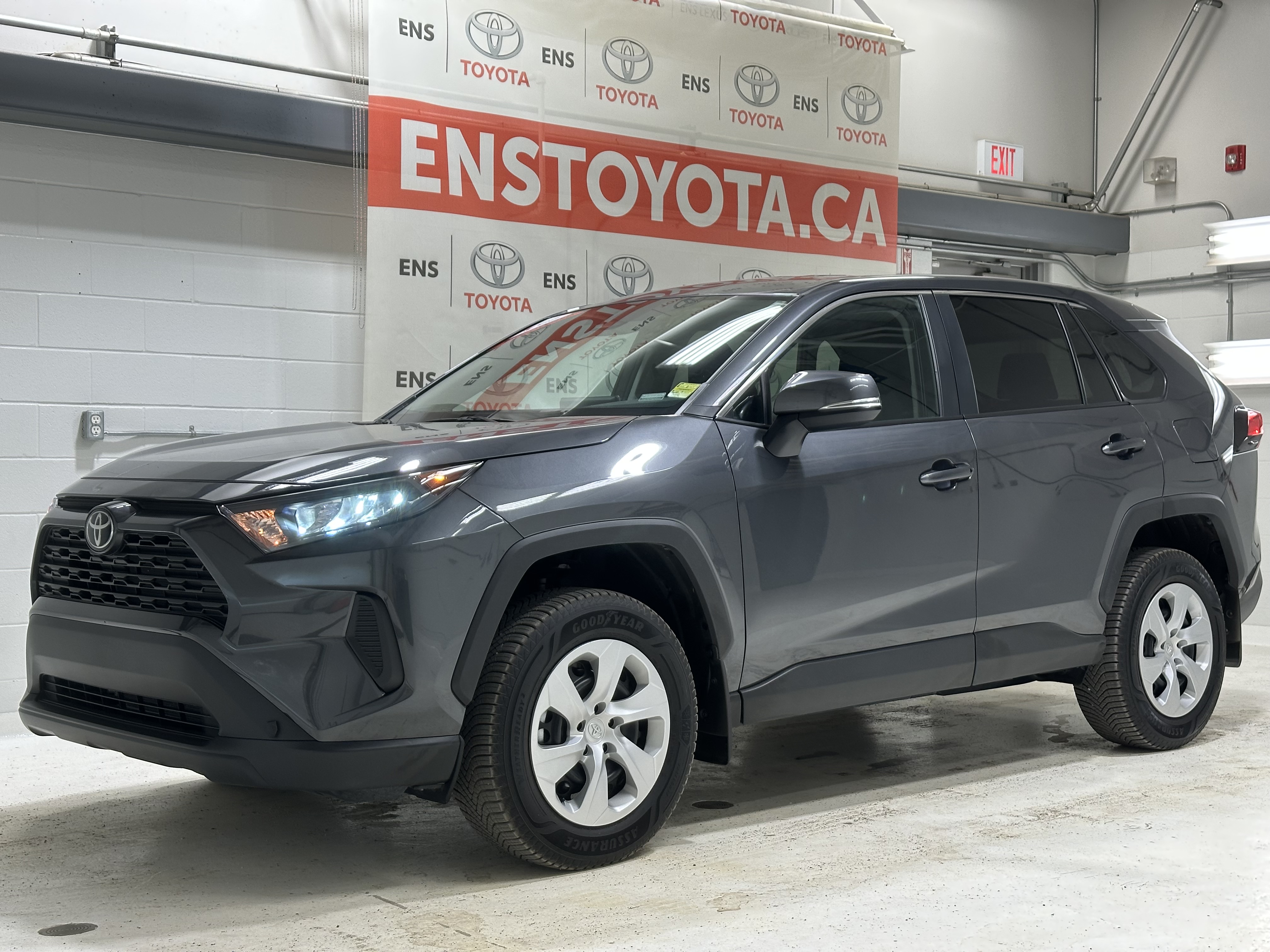 2025 Toyota RAV4 LE AWD