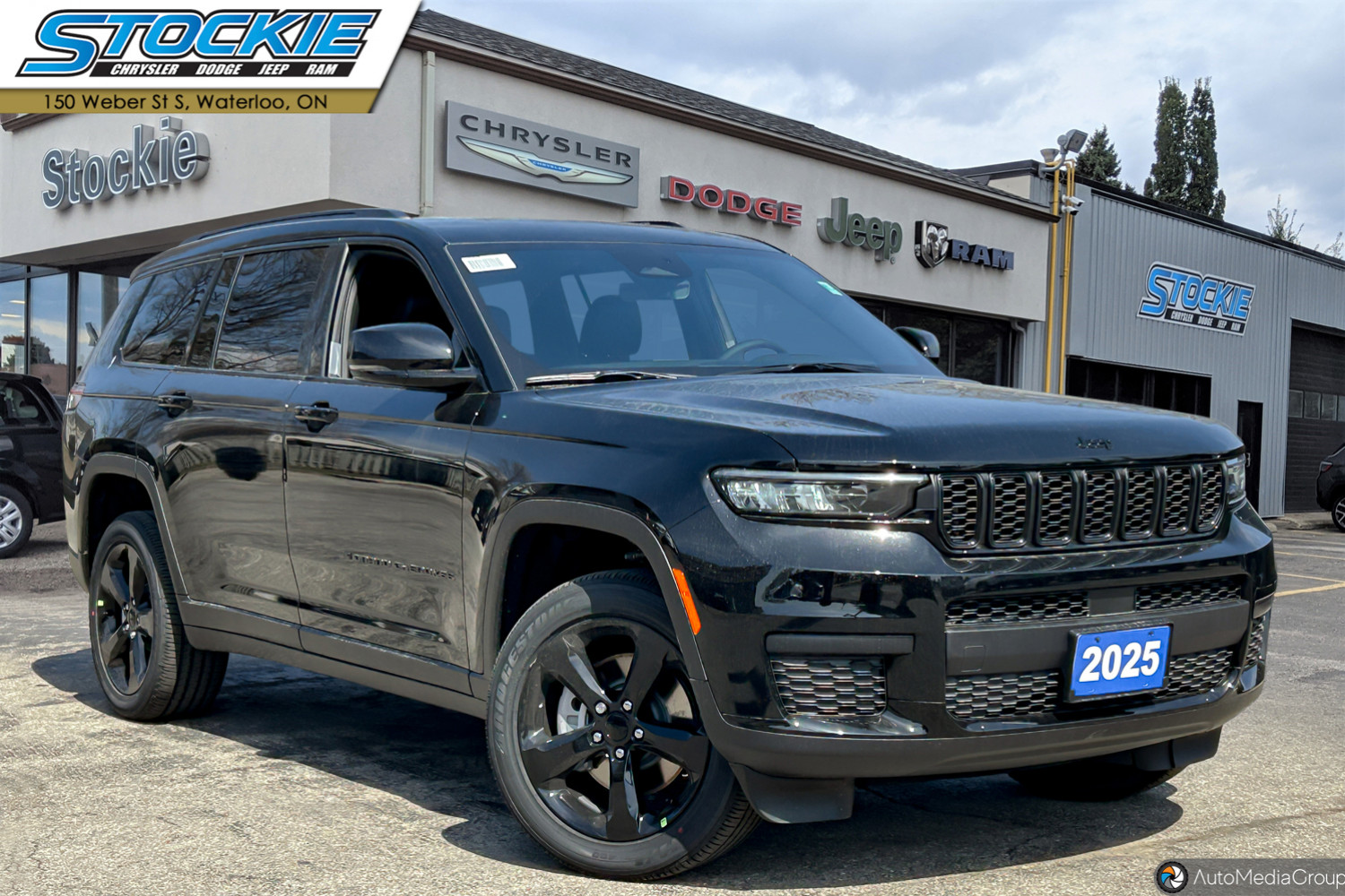 2025 Jeep Grand Cherokee L Altitude 4WD