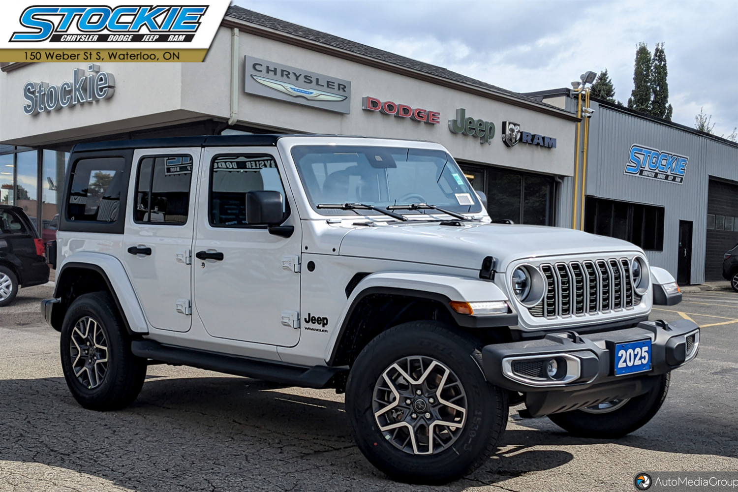 2025 Jeep Wrangler Sahara 4-Door 4WD