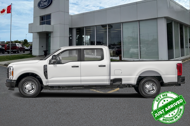 2027 Ford F-250 Super Duty XLT Crew Cab 4WD
