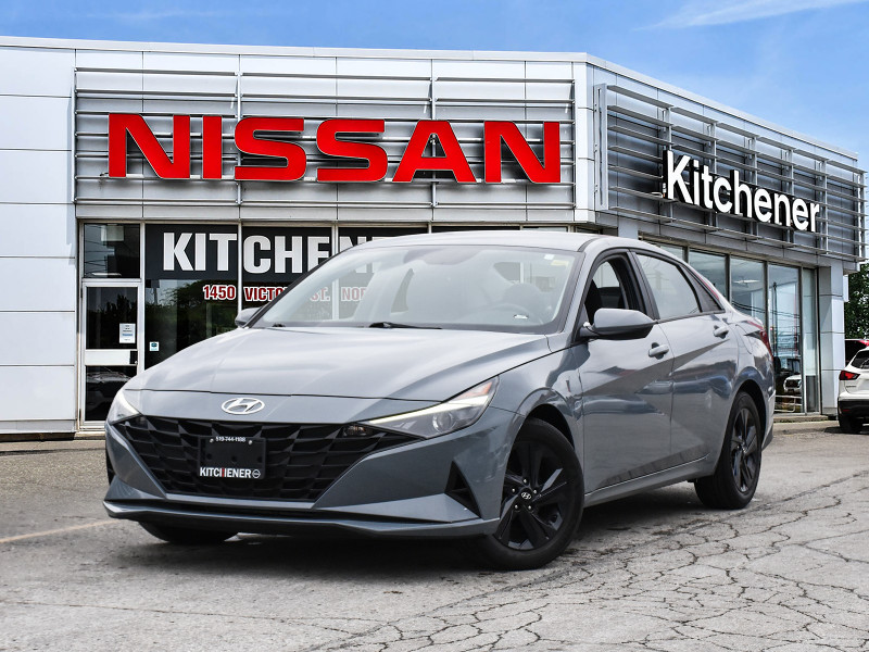 2022 Hyundai Elantra Preferred FWD