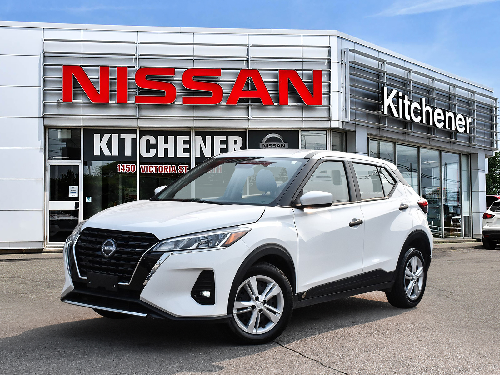 White (Fresh Powder) 2024 Nissan Kicks SUV / Crossover Front-Wheel Drive Automatic