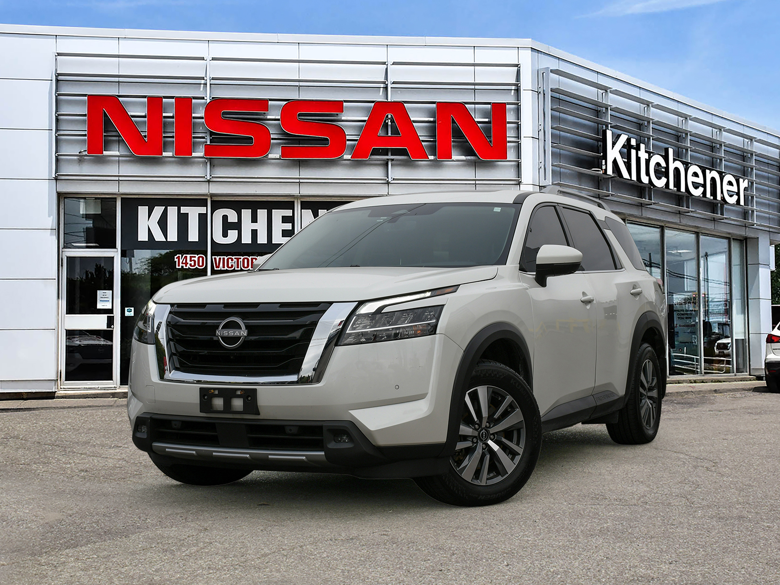 Pearl White Tricoat 2024 Nissan Pathfinder SUV / Crossover All-Wheel Drive Automatic