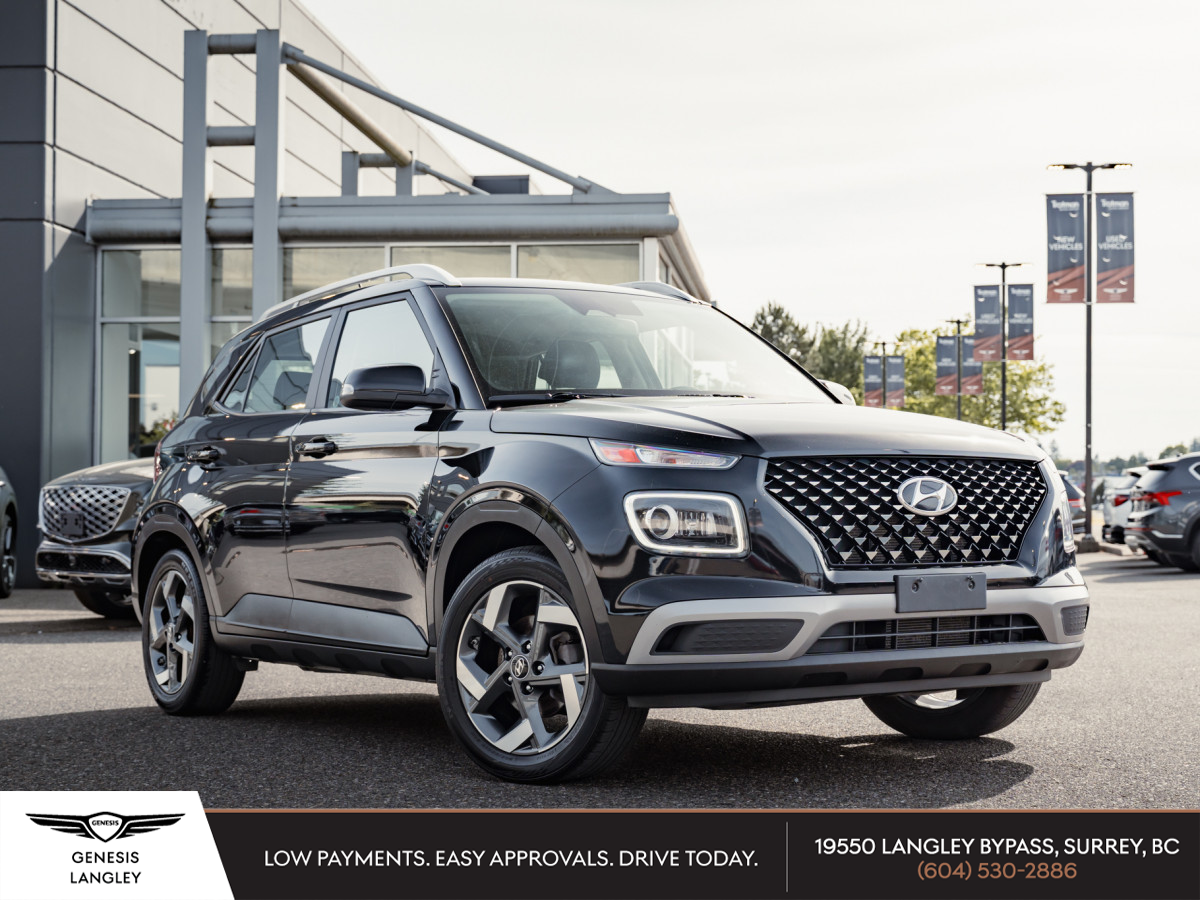 Black 2024 Hyundai Venue Ultimate FWD SUV / Crossover Automatic