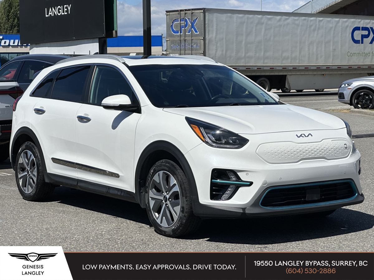 White 2022 Kia Niro EV SX Touring FWD SUV / Crossover Automatic