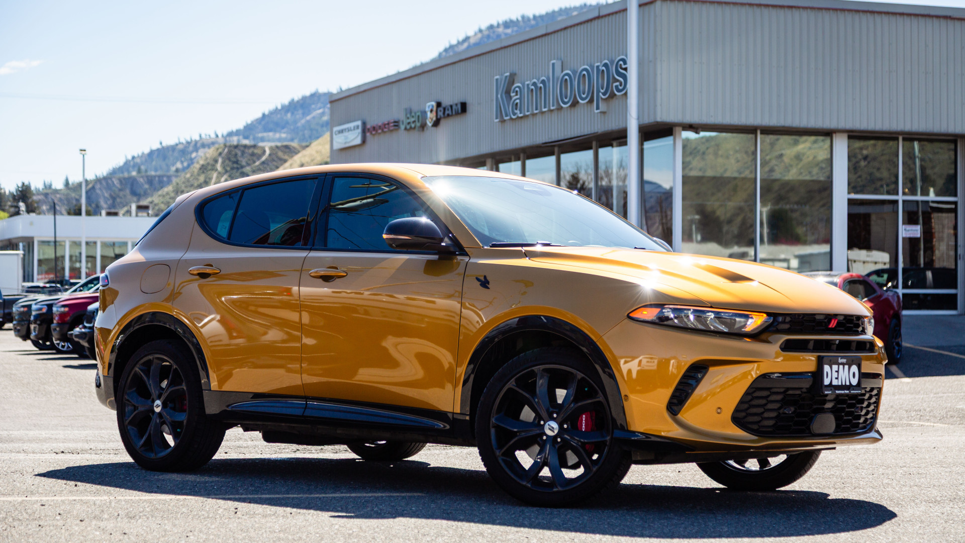 Acapulco Gold 2024 Dodge Hornet SUV / Crossover All-Wheel Drive Automatic