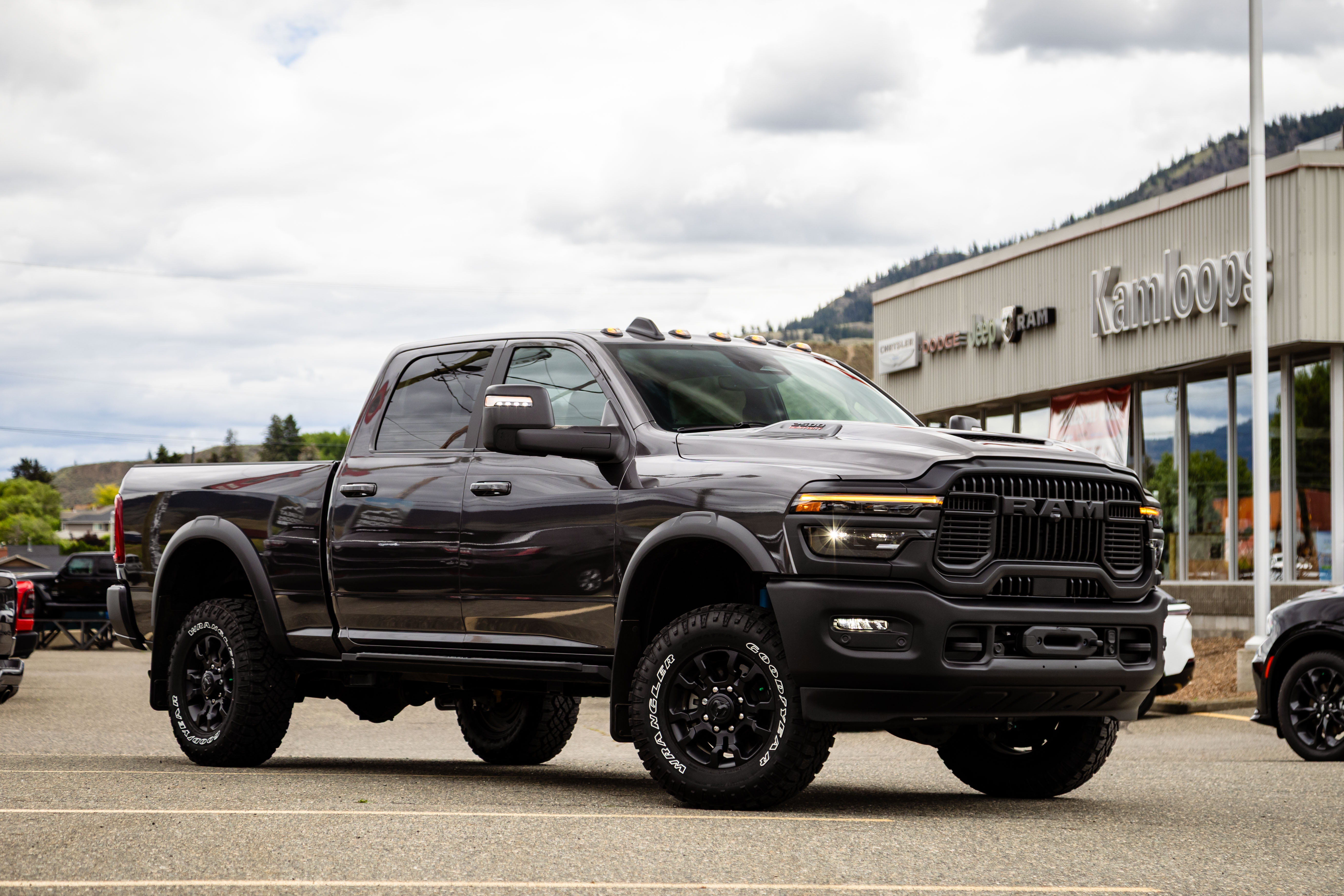 Granite Crystal Metallic 2026 RAM 2500 Pickup Truck Four-Wheel Drive Automatic