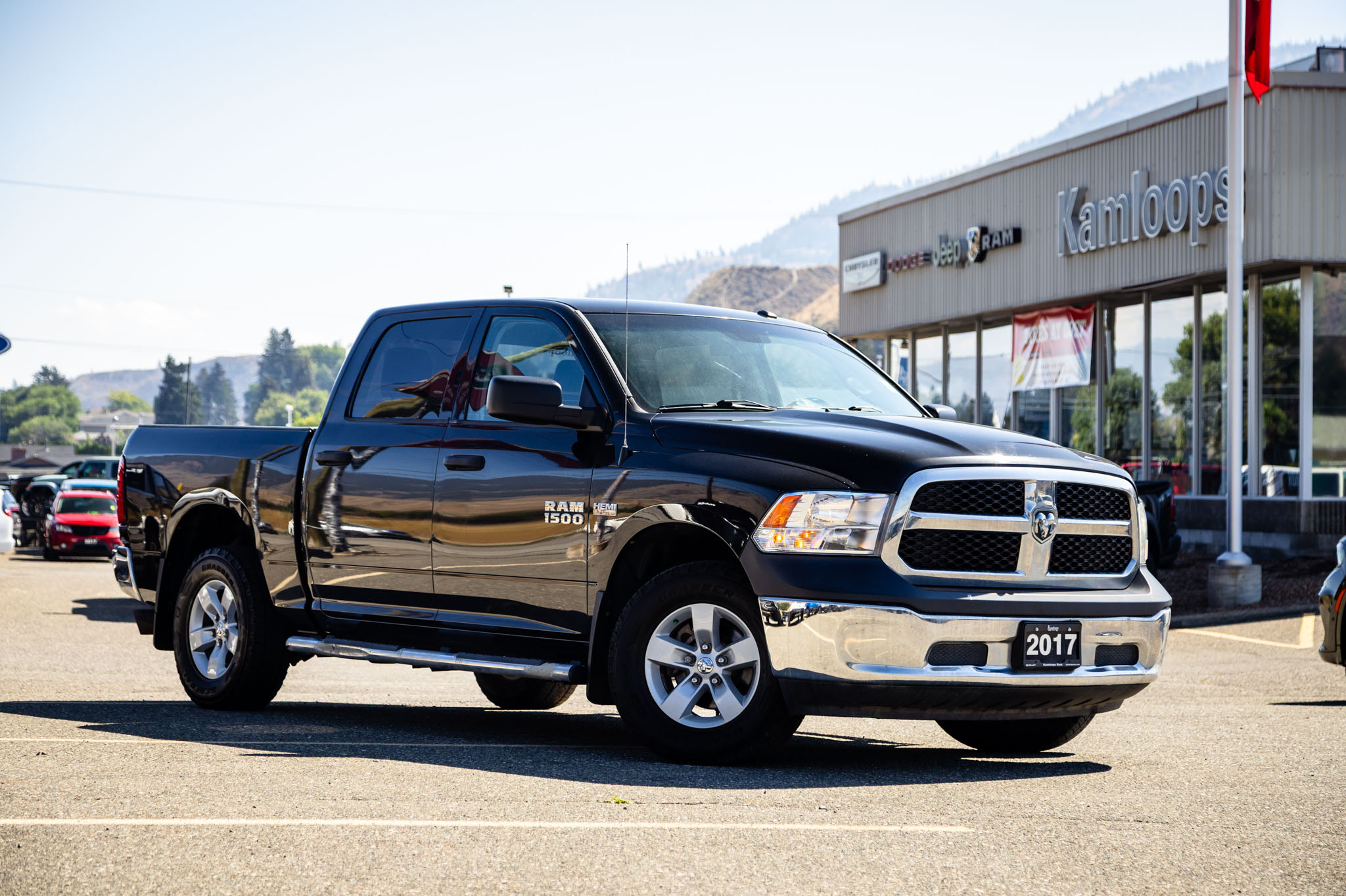 Brilliant Black Crystal Pearl Coat 2017 RAM 1500 Pickup Truck Automatic