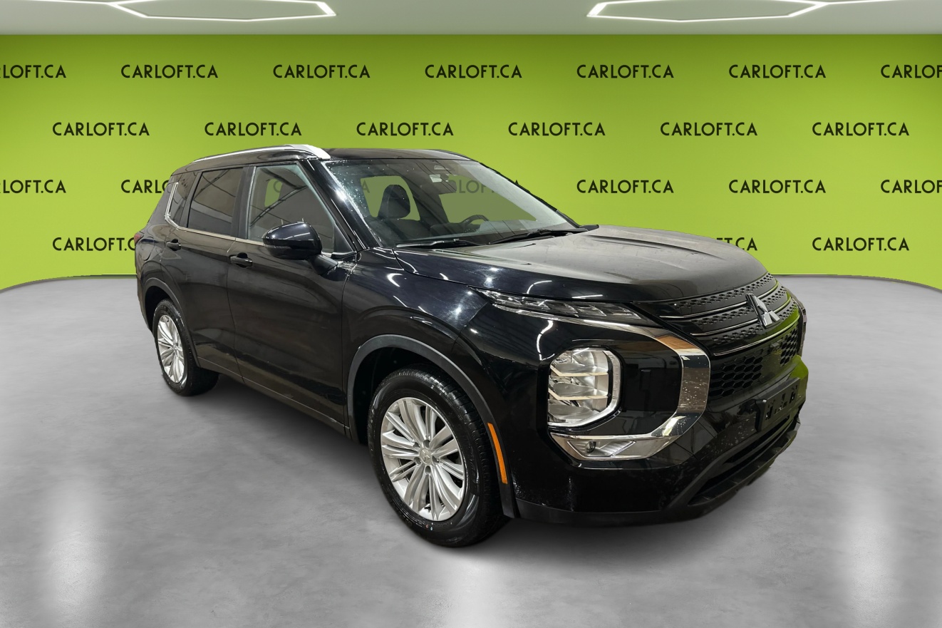 Black 2024 Mitsubishi Outlander SE S-AWC SUV / Crossover All-Wheel Drive Automatic