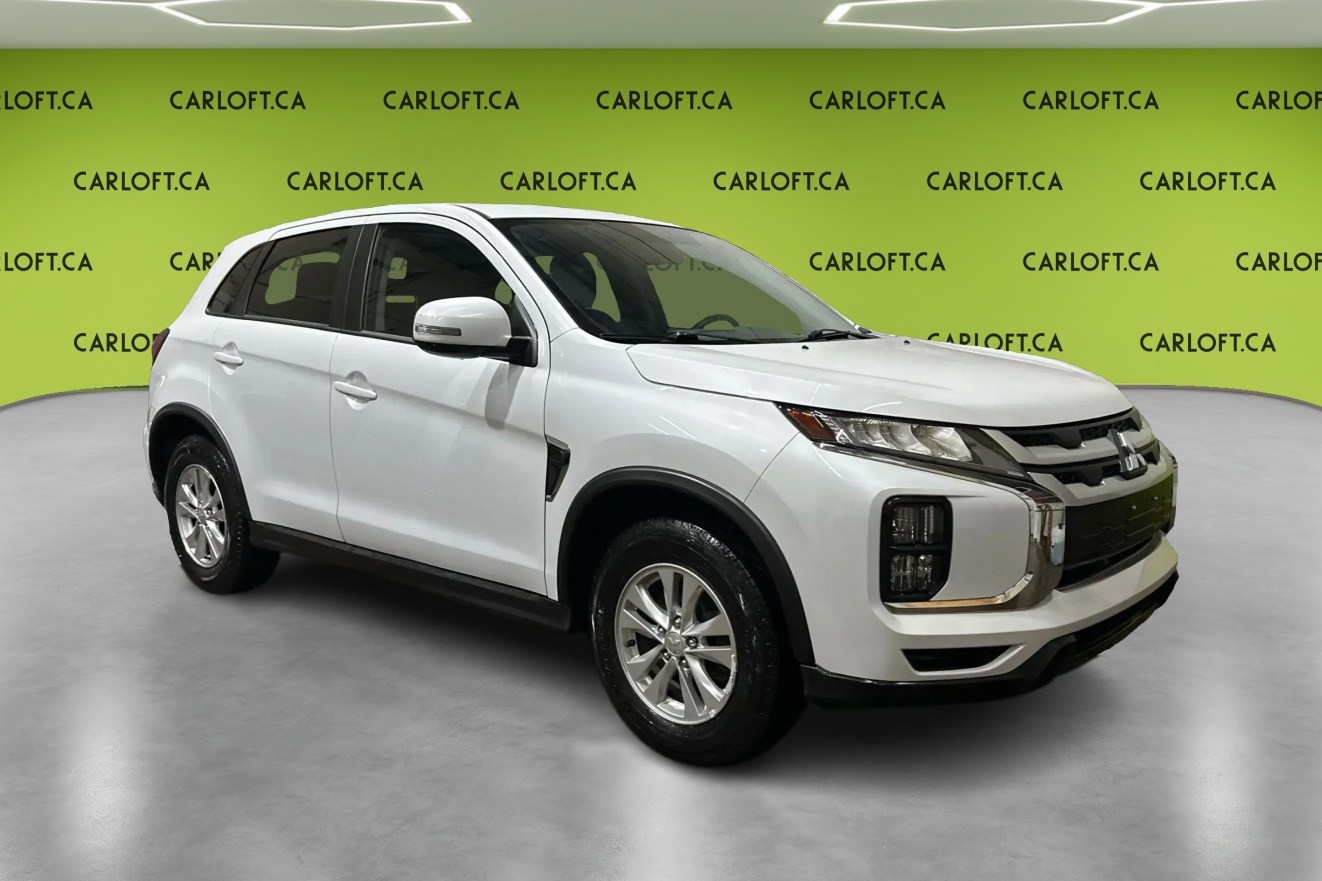 White 2024 Mitsubishi RVR SE AWC SUV / Crossover Automatic